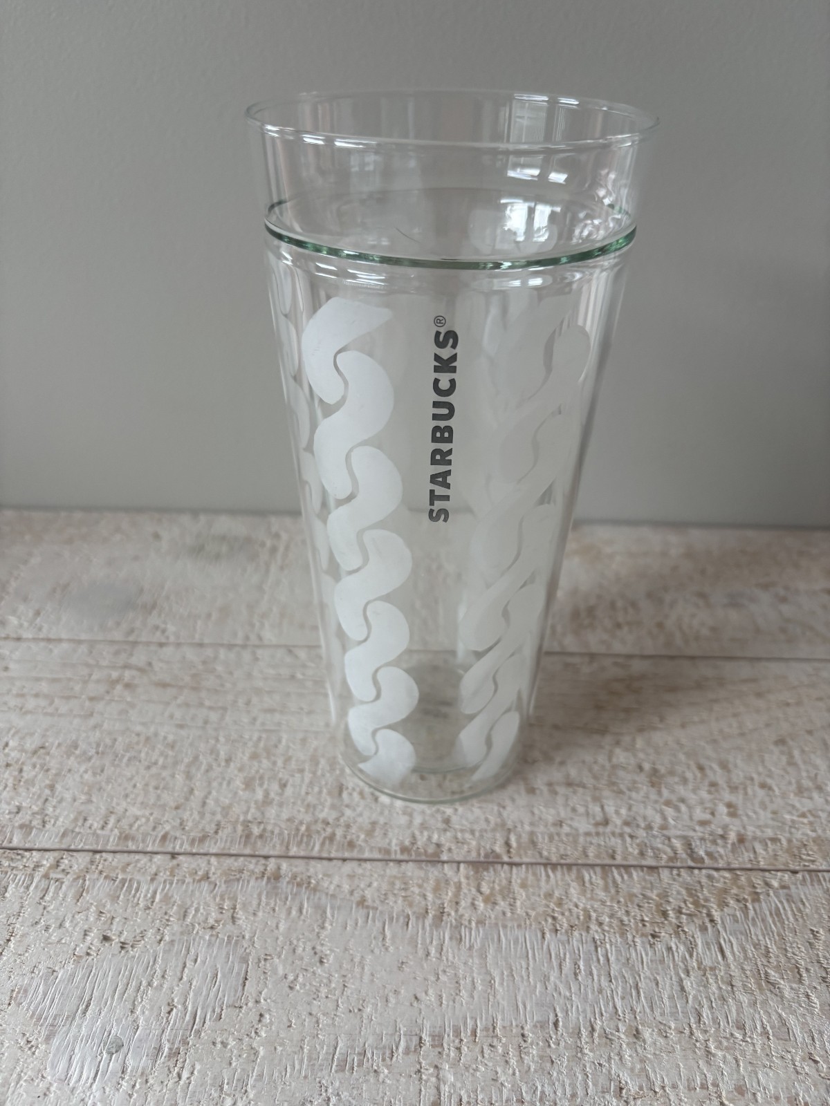 Starbucks 2017 Clear Frosted Glass Cable Knit 20 oz Cold Tumbler Cup ONLY Starbucks 2017 Clear Frosted Glass Cable Knit 20 oz Cold Tumbler Cup ONLY