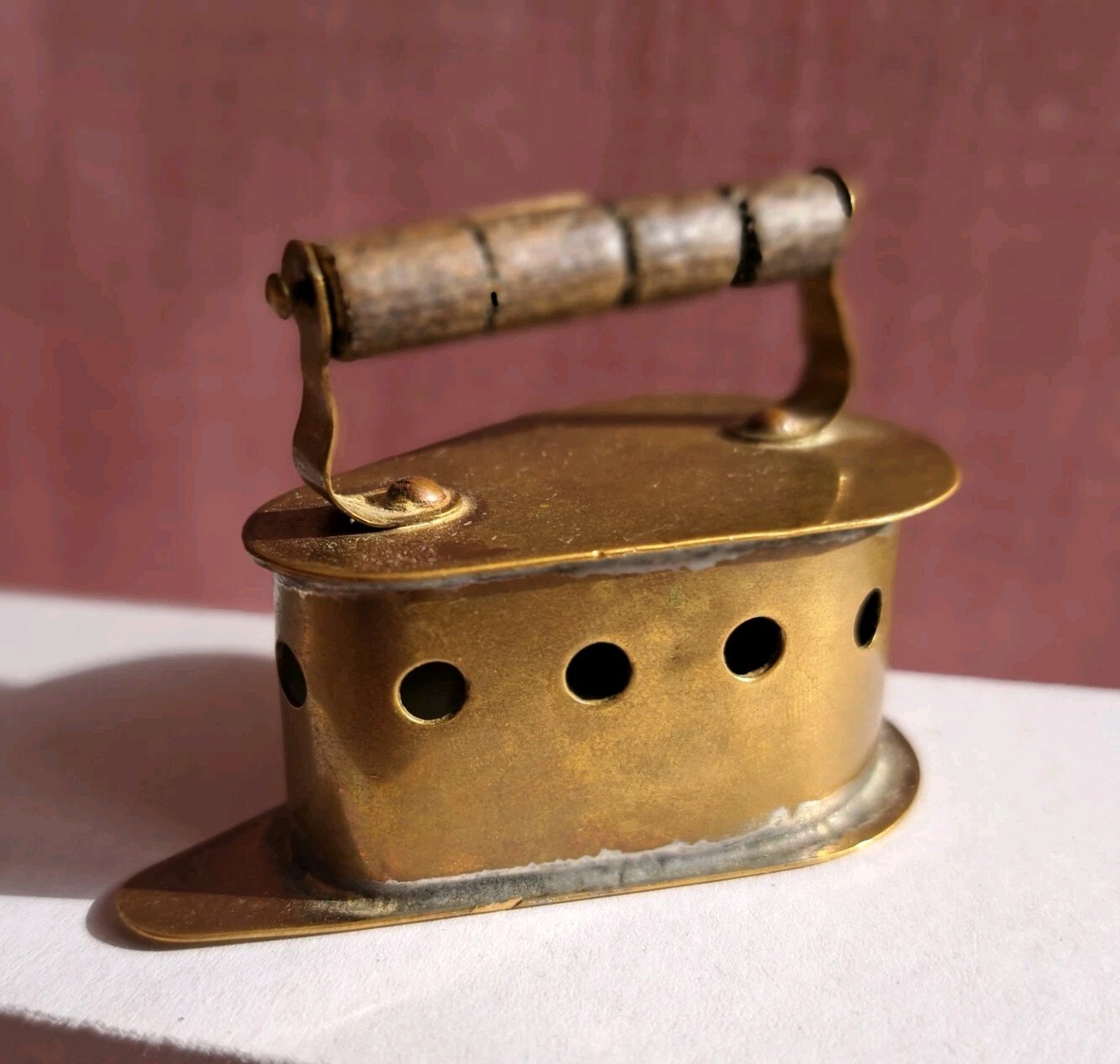 Vintage Miniature Brass Sad Iron Wooden Handle Salesman Sample Antique Clothes 