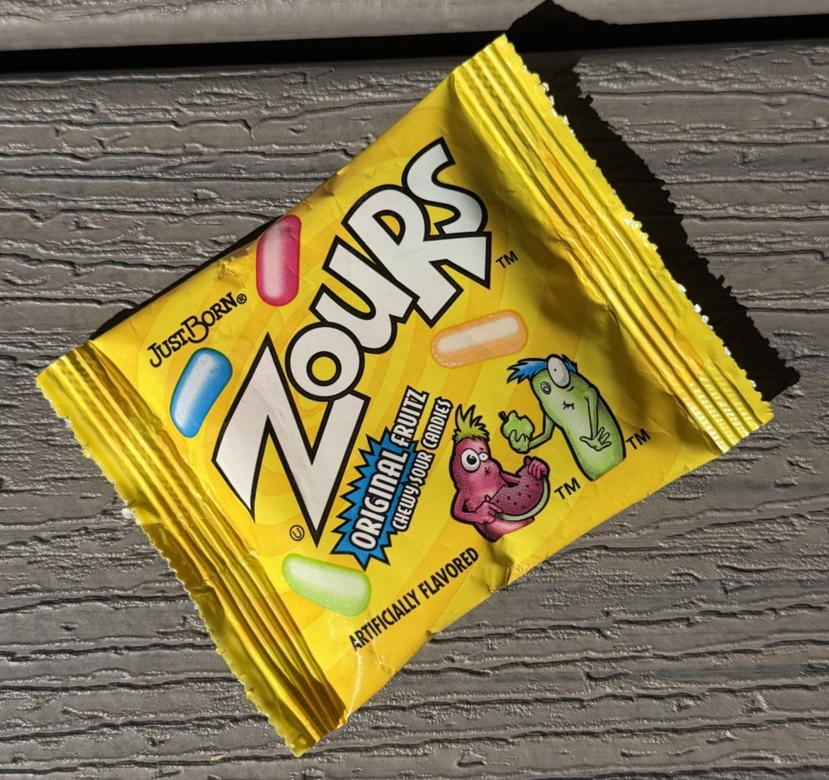 Vintage JUST BORN ZOURS Original Fruitz Chewy Sour Candy PACKAGE - Unopened NOS Vintage JUST BORN ZOURS Original Fruitz Chewy Sour Candy PACKAGE - Unopened NOS