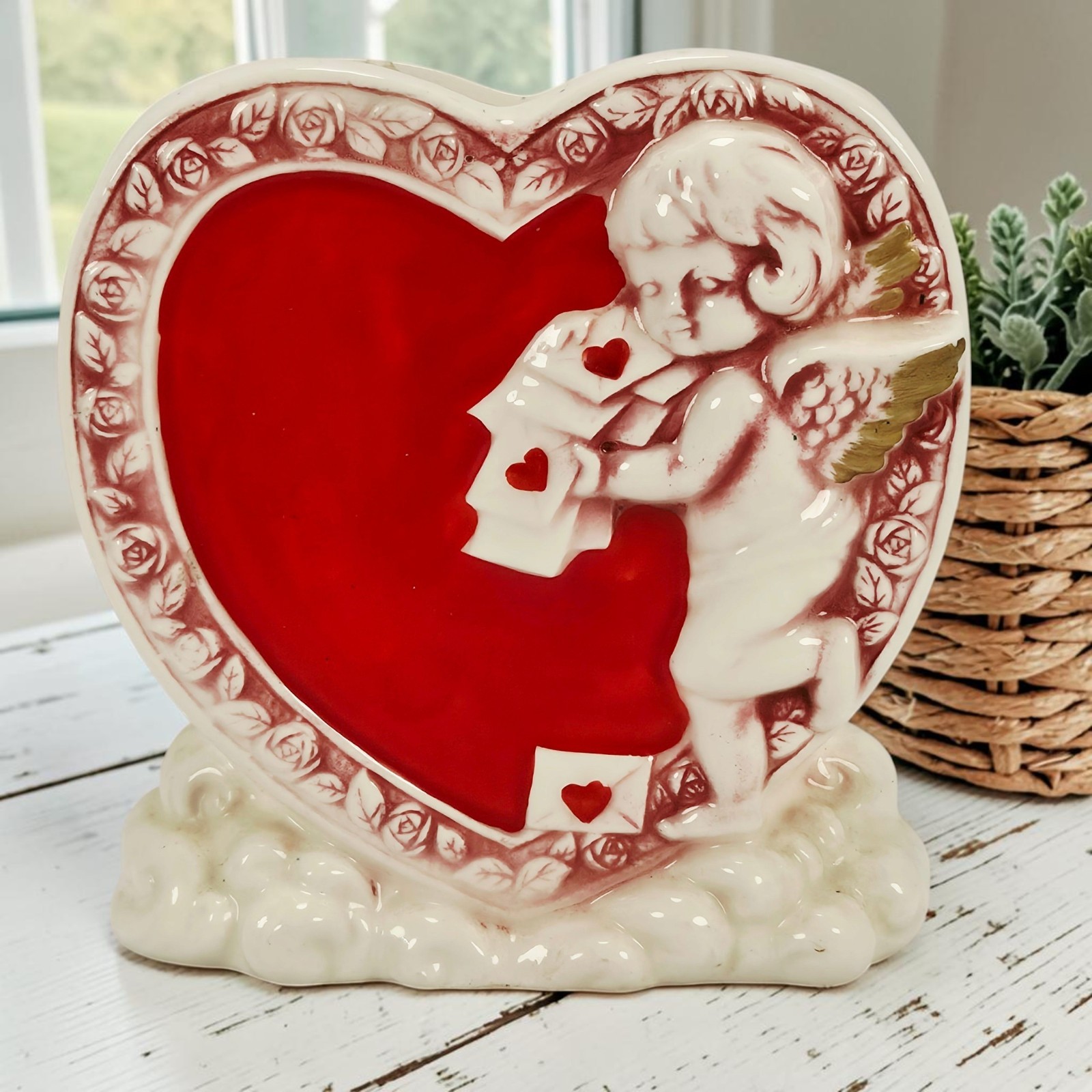 VTG Lefton Valentines Day Heart Cherub w/ Letters Embossed Roses Planter Vase 6 VTG Lefton Valentines Day Heart Cherub w/ Letters Embossed Roses Planter Vase 6
