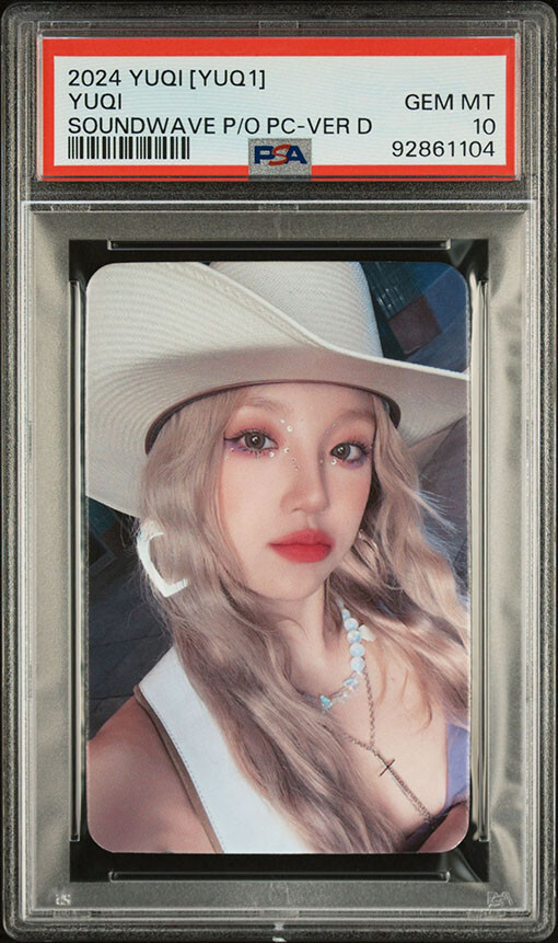 YUQI (YUG1) OF (G)I-DLE SOUNDWAVE PREORDER VERSION D GEM MINT PSA 10 YUQI (YUG1) OF (G)I-DLE SOUNDWAVE PREORDER VERSION D GEM MINT PSA 10