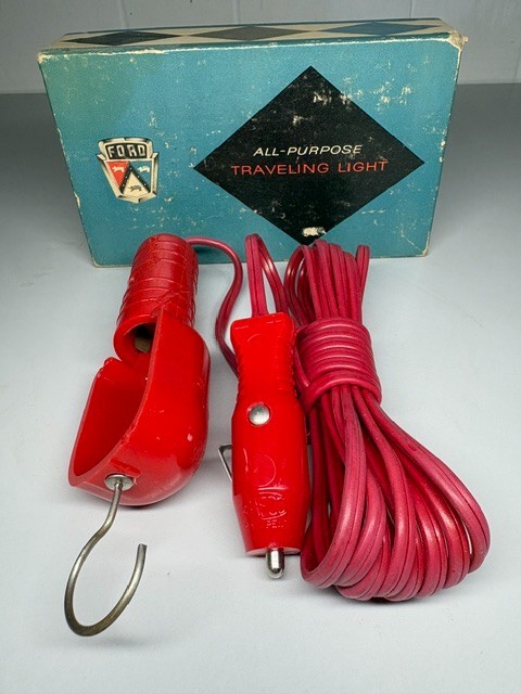Vintage 1950\'s Ford All Purpose Travelling Light Original Box