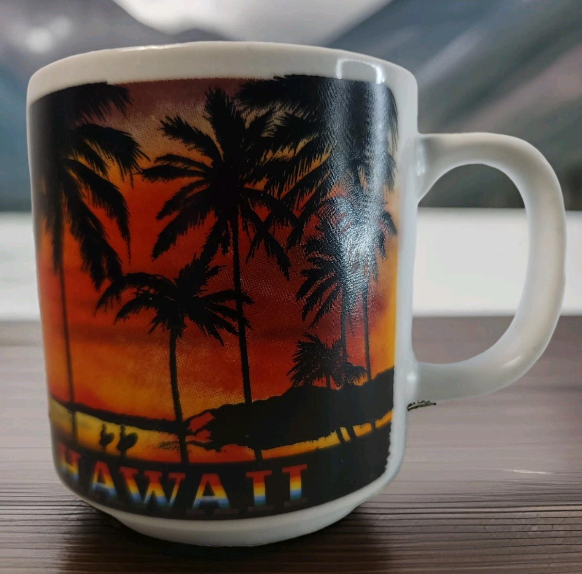 intage Sanyei Hawaii Souvenir Mug Palm Trees Sunset Beach Honolulu Made in Korea
