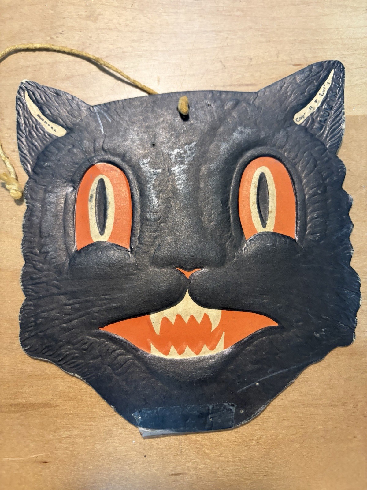 Vintage H.E. Luhrs Halloween Black Cat Embossed Die Cut Decoration USA Vintage H.E. Luhrs Halloween Black Cat Embossed Die Cut Decoration USA