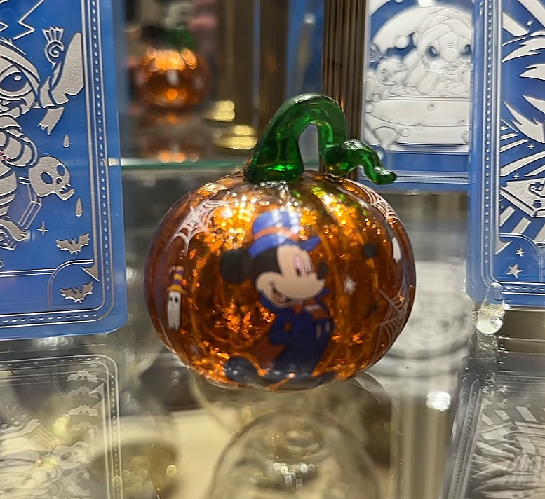 2026 Disneyland Paris Arribas Glass Pumpkin and Mickey Mouse New 2026 Disneyland Paris Arribas Glass Pumpkin and Mickey Mouse New