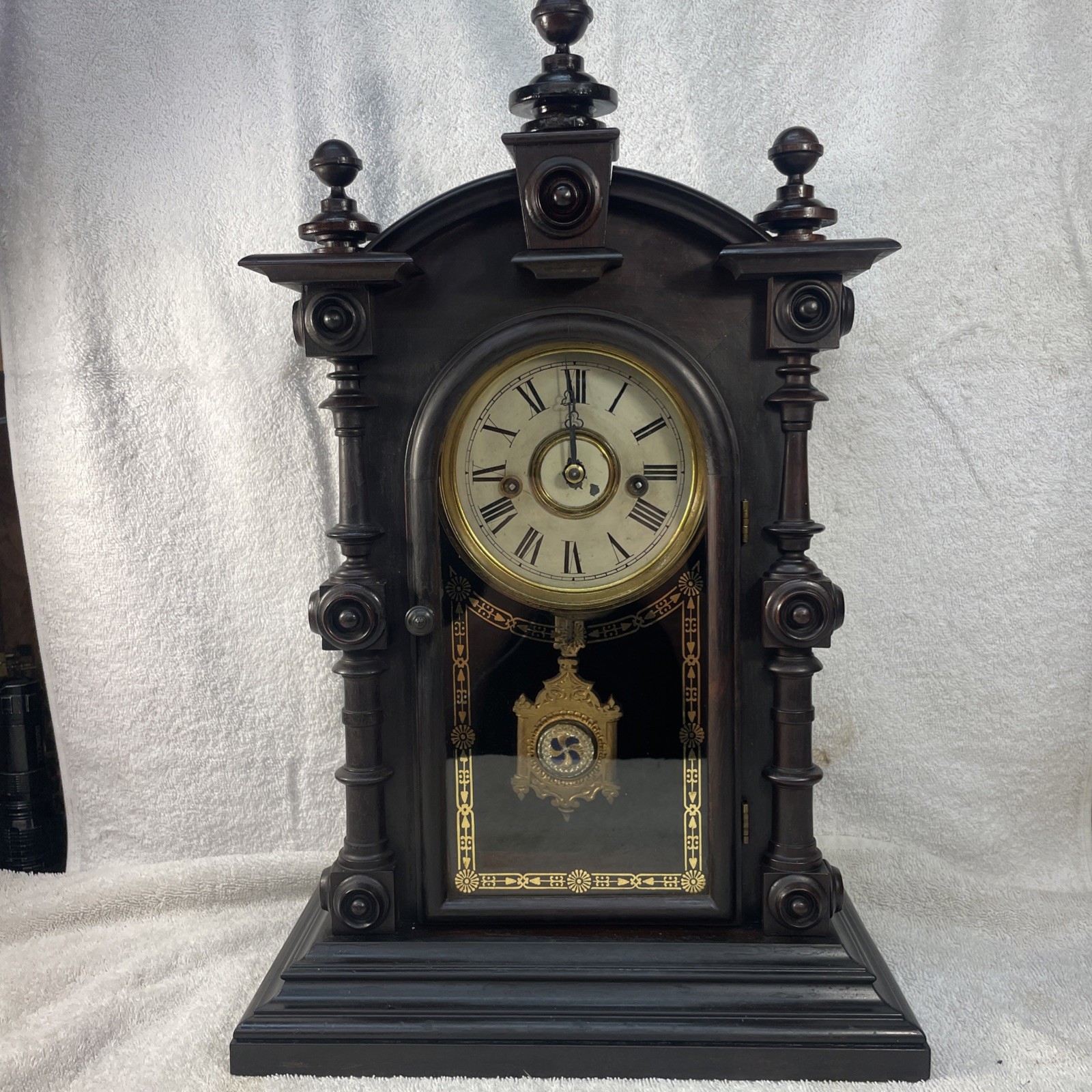 Antique E.N. Welch V.P. Patti Glass, Pendulum Rosewood shelf clock rare 1880 Antique E.N. Welch V.P. Patti Glass, Pendulum Rosewood shelf clock rare 1880