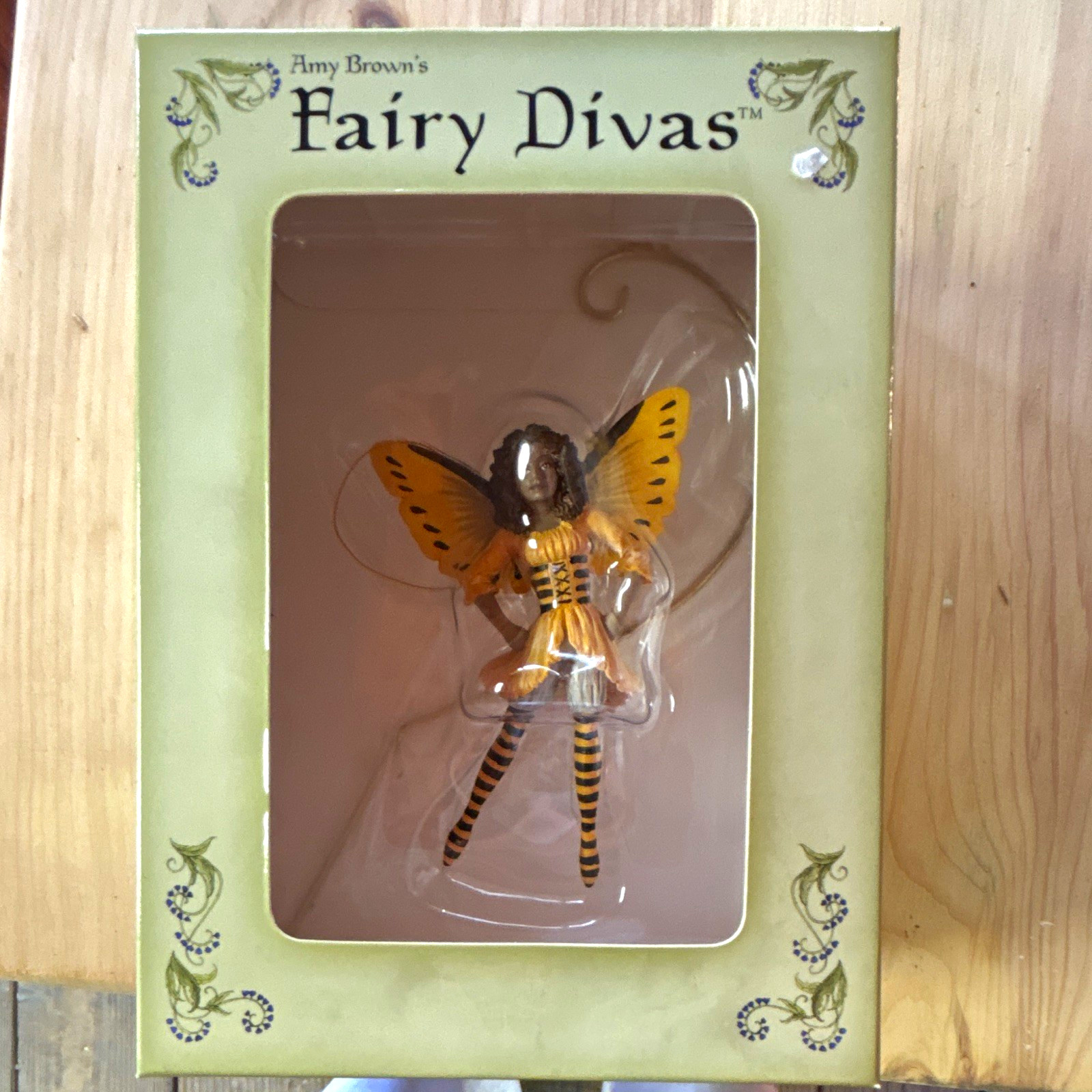 Amy Brown's Fairy Divas Bumble Bee Fairy Ornament Fantasy Theme