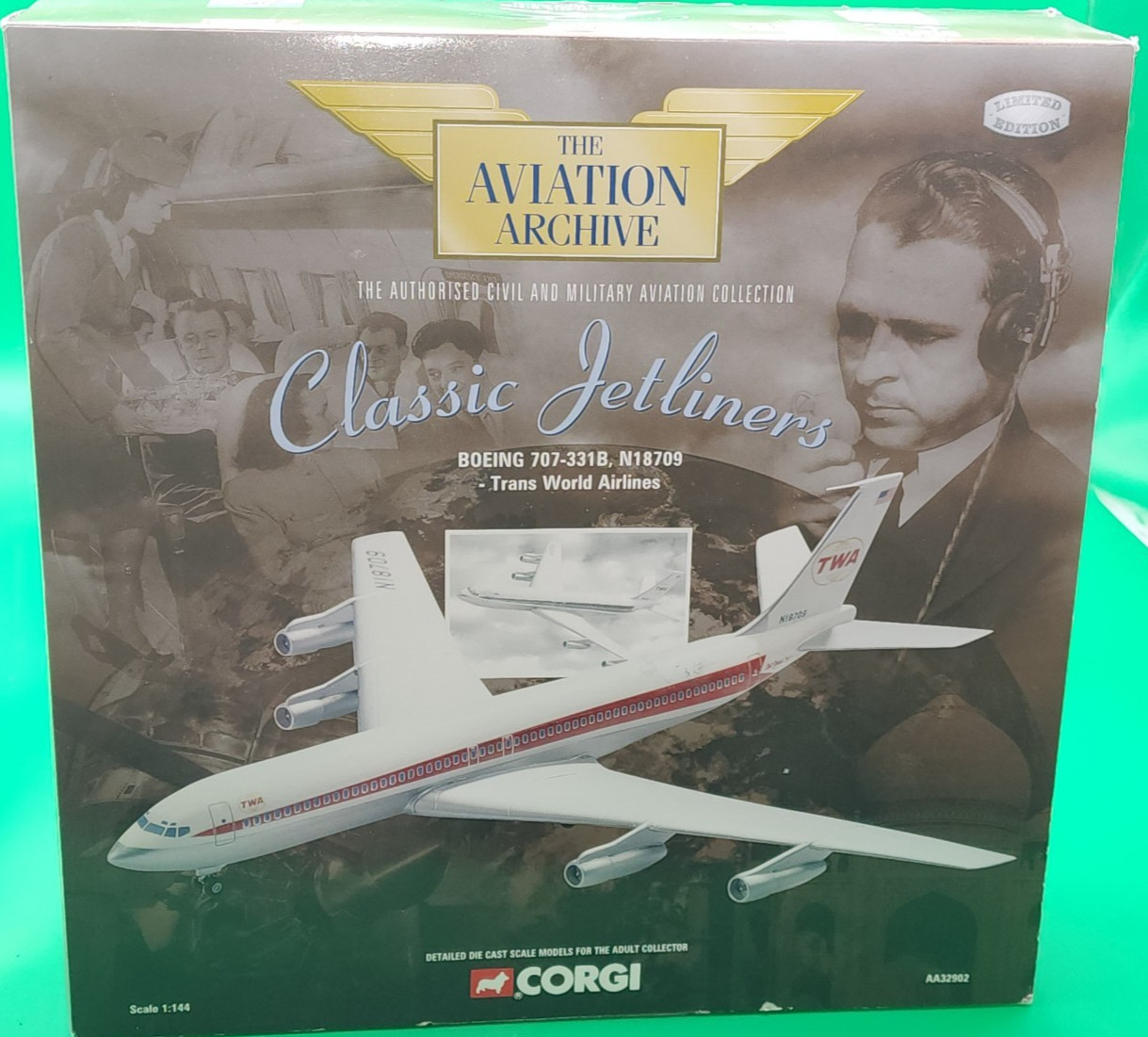 RARE TWA BOEING 707 1:144 DIECAST CORGI CLASSIC JETLINERS N18709 - 1022 of 5000