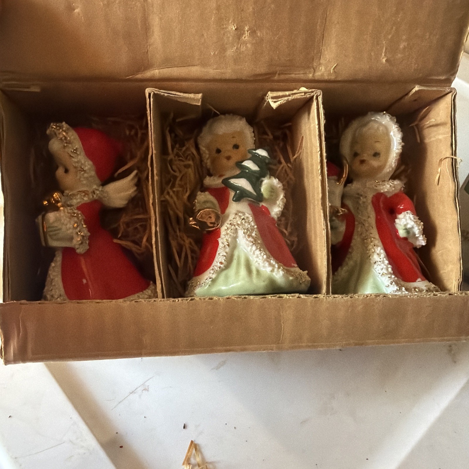 Vtg Set of 3 Enesco Spaghetti Trim Xmas Angels W/ Candy Canes, Presents & Wreath