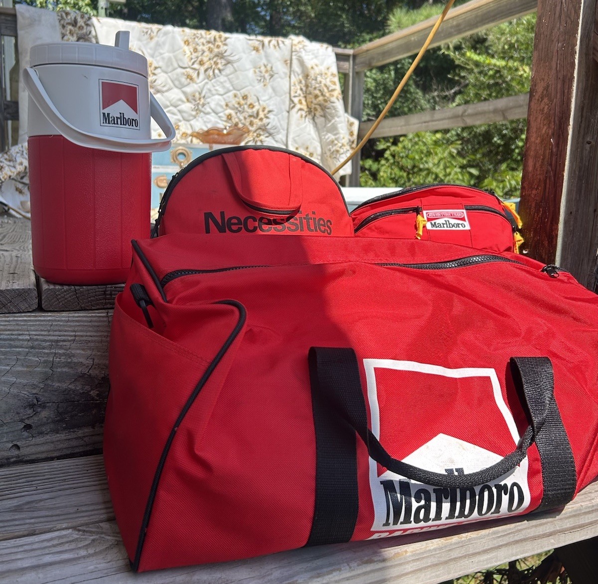 Marlboro VINTAGE 15 PC DUFFEL BAG Racing Bag, Water Bottle, Fanny Pack & MORE Marlboro VINTAGE 15 PC DUFFEL BAG Racing Bag, Water Bottle, Fanny Pack & MORE