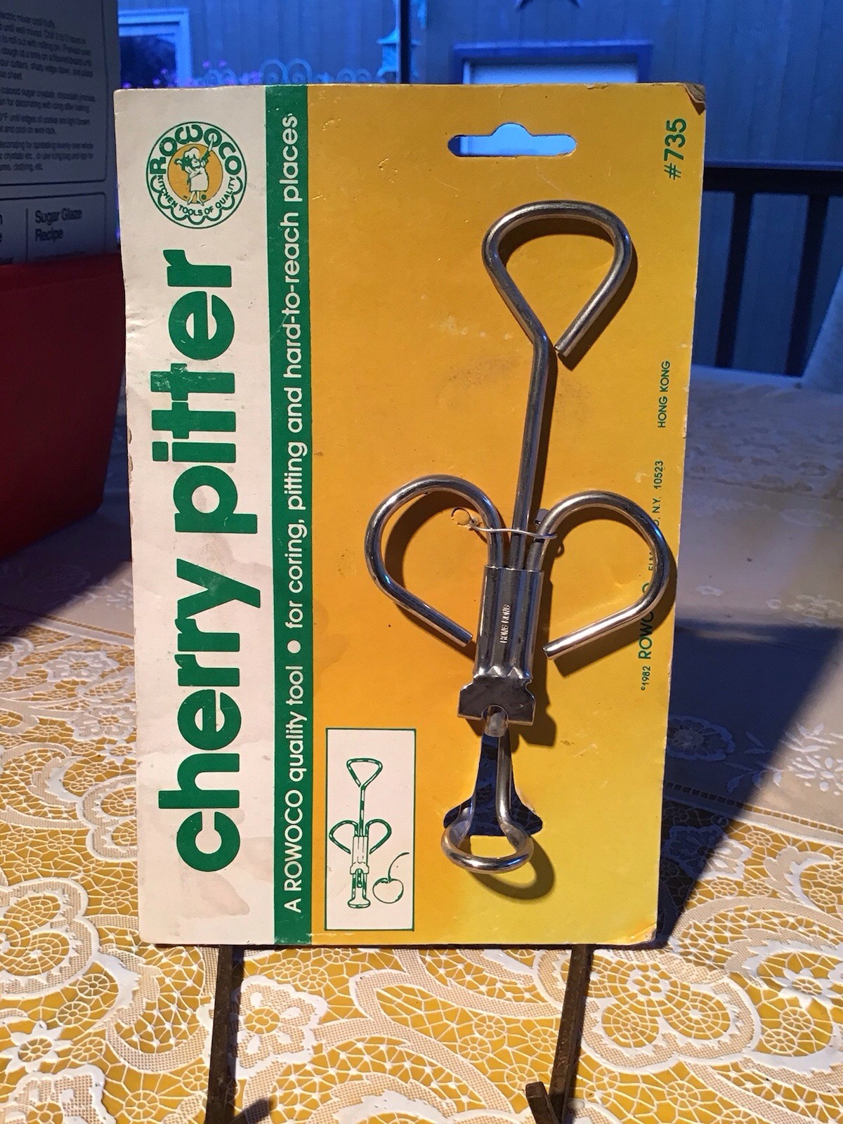 Vintage 1982 Rowoco Elmsford NY Stainless Steel Cherry Pitter NEW ON CARD #735 Vintage 1982 Rowoco Elmsford NY Stainless Steel Cherry Pitter NEW ON CARD #735