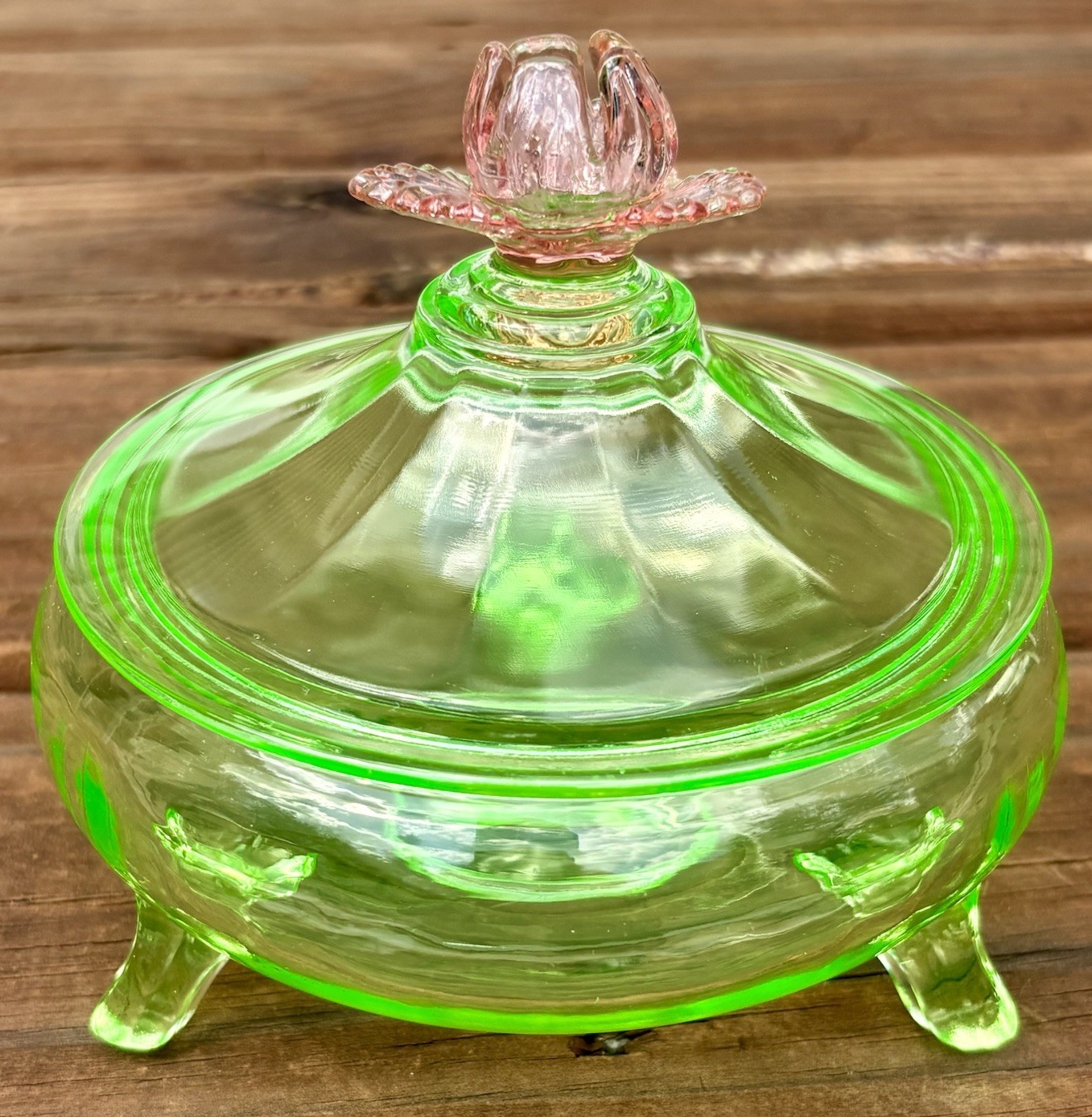 Vtg/Antique Cambridge Green Uranium Glass Round Covered Footed Dish Pink Flower