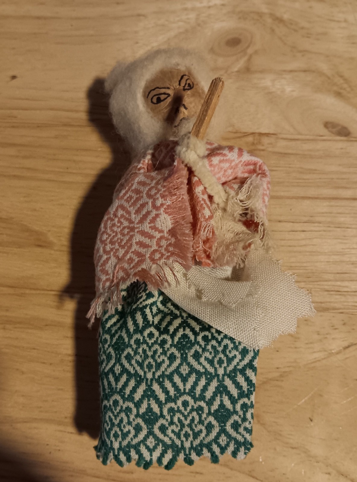Vintage Appalachian Folk Art Acorn Head Doll Old Woman Churning Butter 5\ Vintage Appalachian Folk Art Acorn Head Doll Old Woman Churning Butter 5\