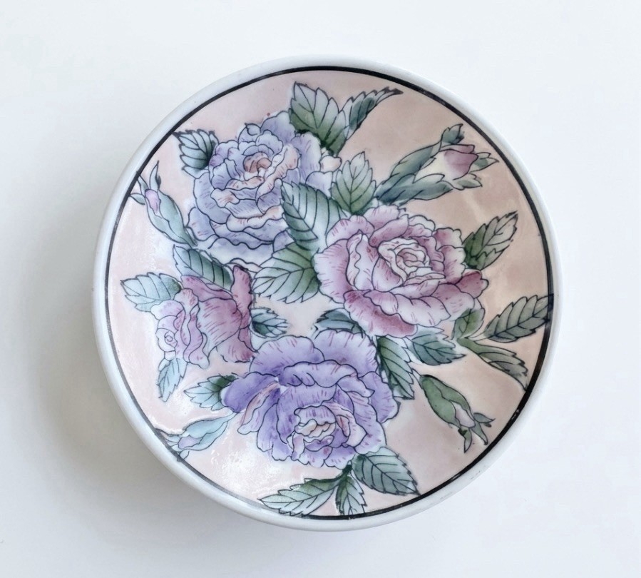 Vtg Chinese Cottagecore, Hand Painted in Macau, Porcelain Pink Purple Rose Plate