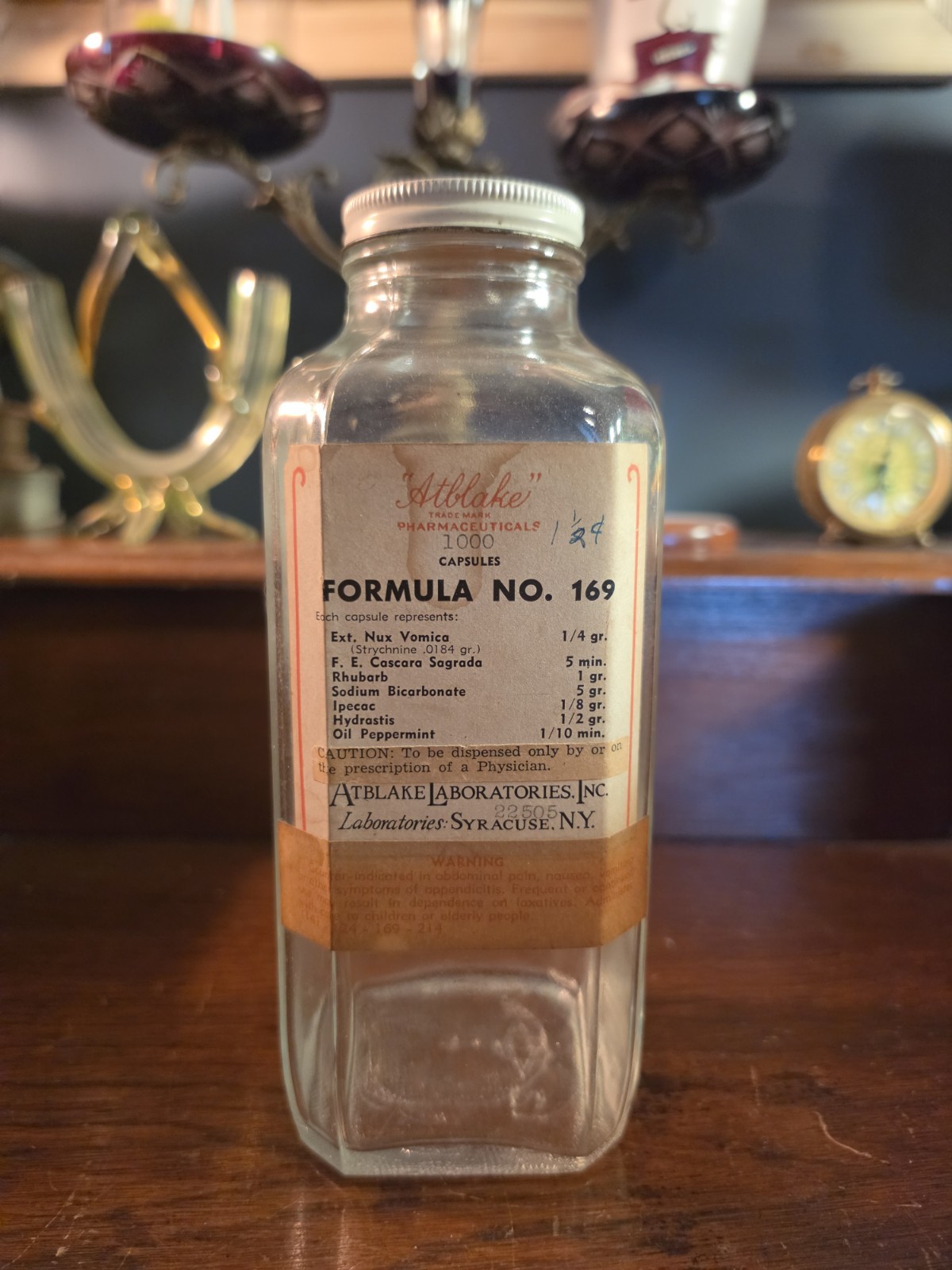 Large Antique Or Vintage Pharmaceutical Apothecary Medicine Bottle