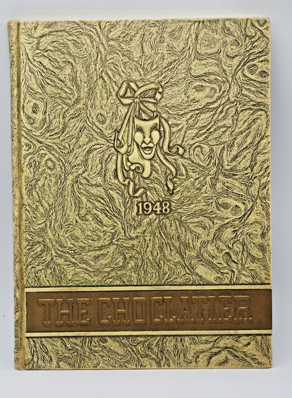 1948 HERSHEY HIGH SCHOOL YEARBOOK HERSHEY PENNSYLVANIA THE CHOCOLATIER VTG Derry
