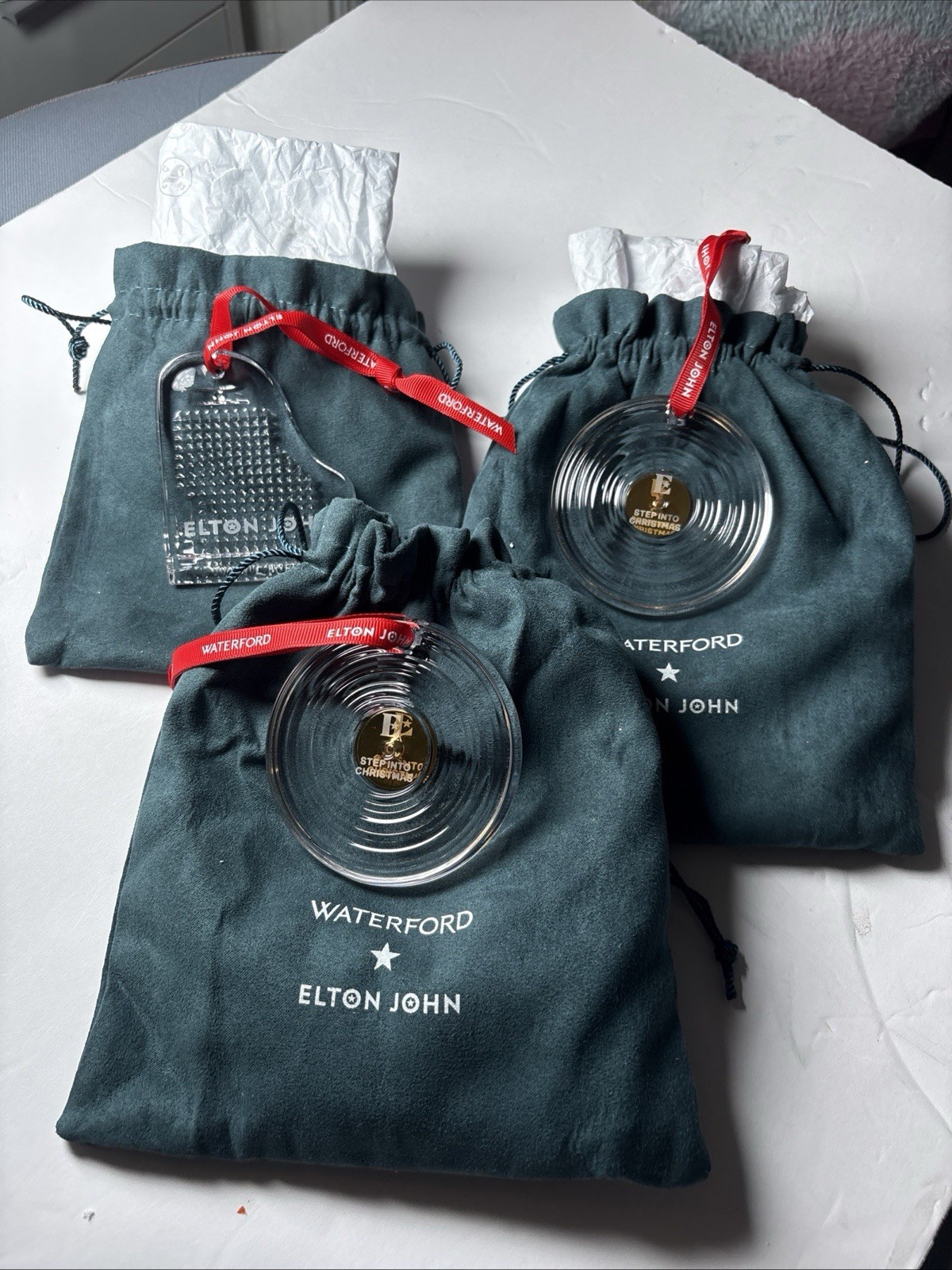 Elton John 2025 Vinyl Record & Piano Ornaments by Waterford (no Box) 3 Pack Elton John 2025 Vinyl Record & Piano Ornaments by Waterford (no Box) 3 Pack