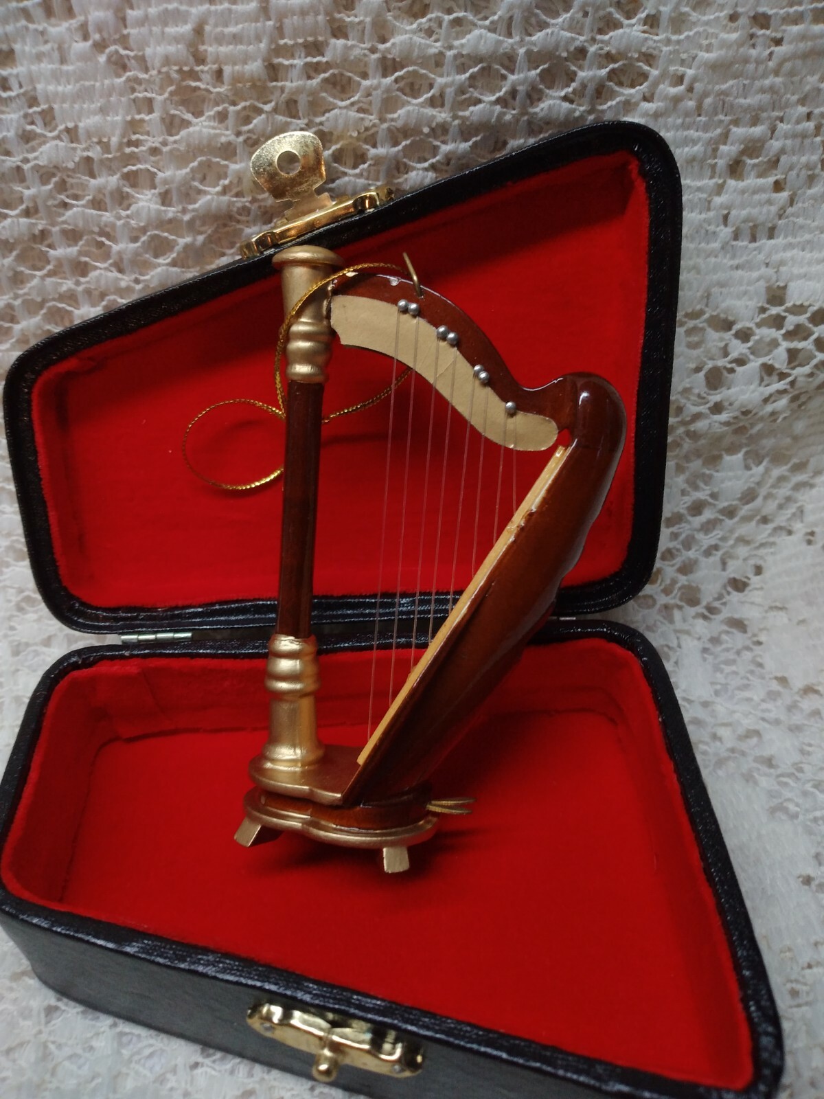 Wood HARP Music Instrument CHRISTMAS ORNAMENT in Case. Hand-made NEW Collectable