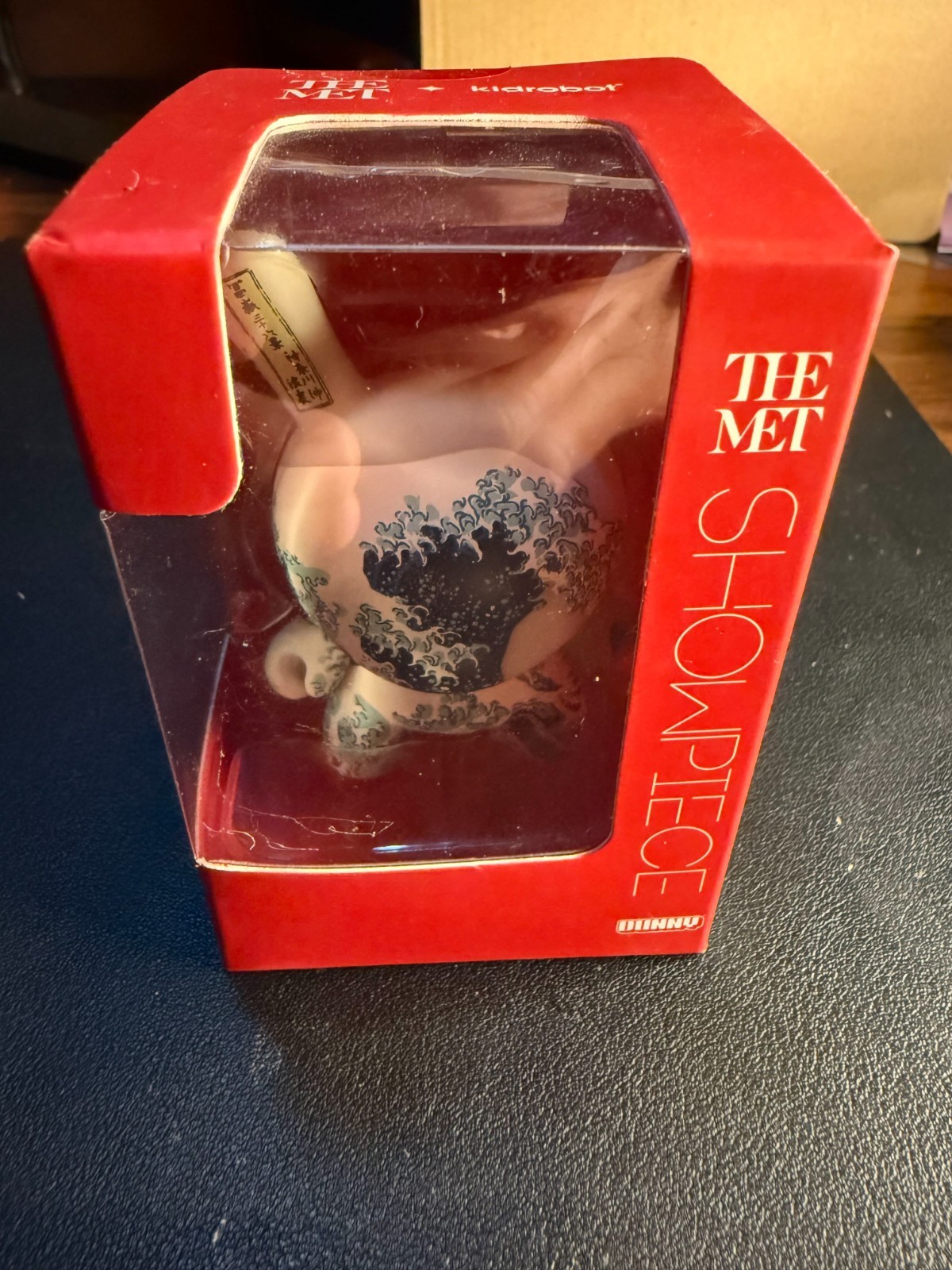 Kidrobot Dunny The Met Showpiece The Great Wave 3-inch Figure New in Box