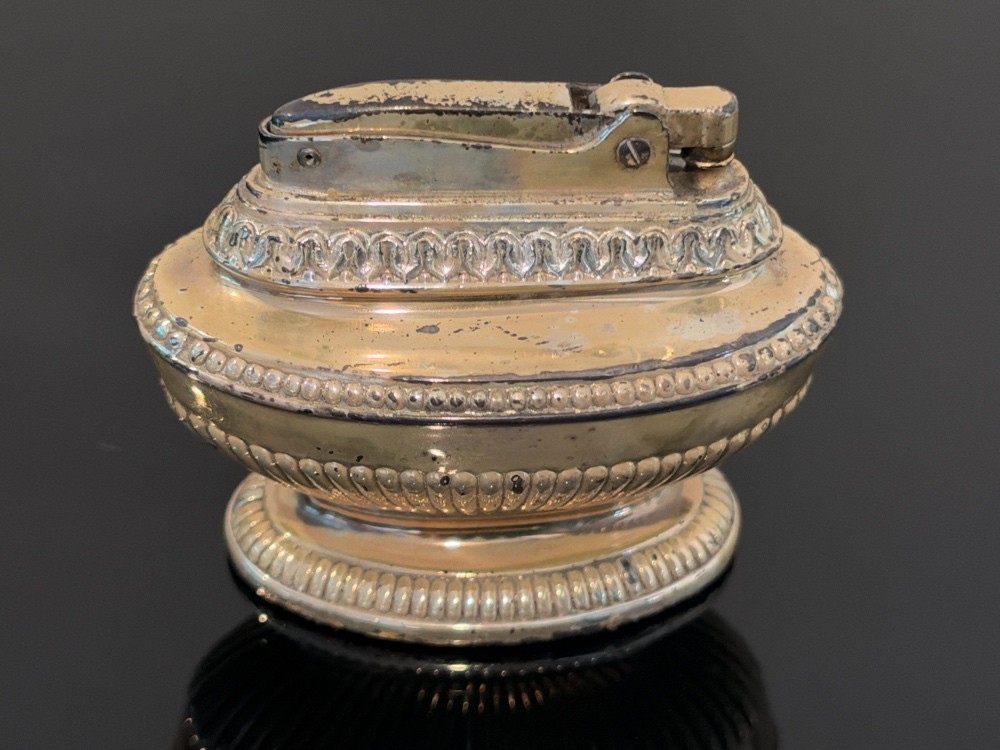 VINTAGE RONSON SILVER PLATE TABLE LIGHTER \'\'QUEEN ANNE\'\'  MADE IN USA