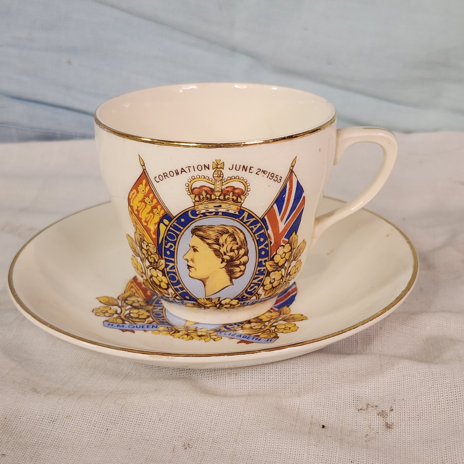 Johnson Brothers Vintage 1953 Coronation Queen Elizabeth II, Cup & Saucer, Nice Johnson Brothers Vintage 1953 Coronation Queen Elizabeth II, Cup & Saucer, Nice