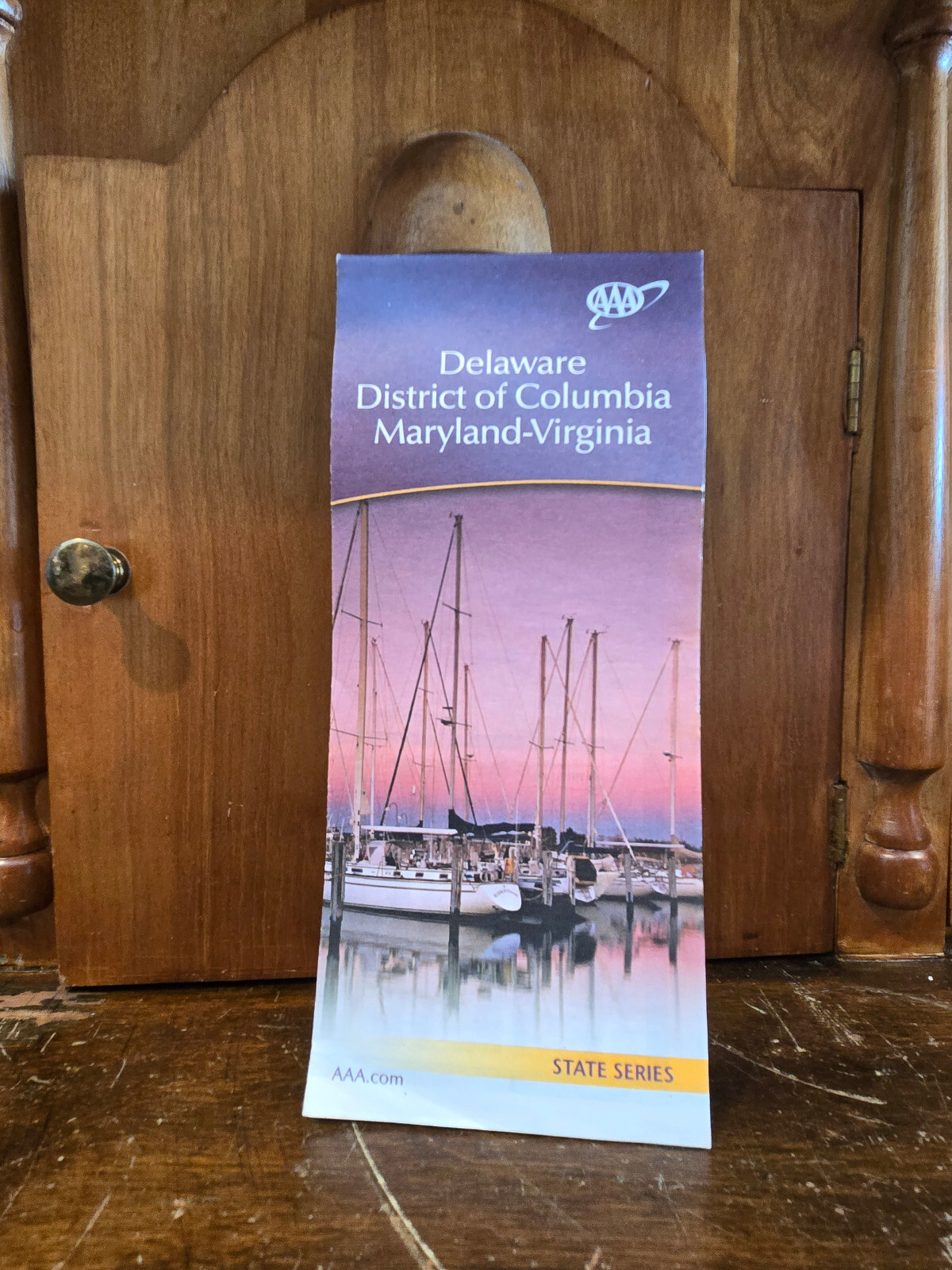FOLDING MAP OF DELAWARE, DC, MARYLAND-VIRGINIA STATE SERIES / HUGE FOLDOUT 2012
