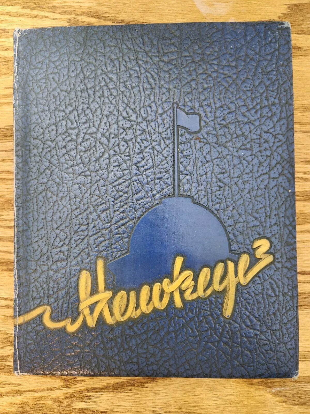 1946 University of Iowa - Hawkeyes Yearbook