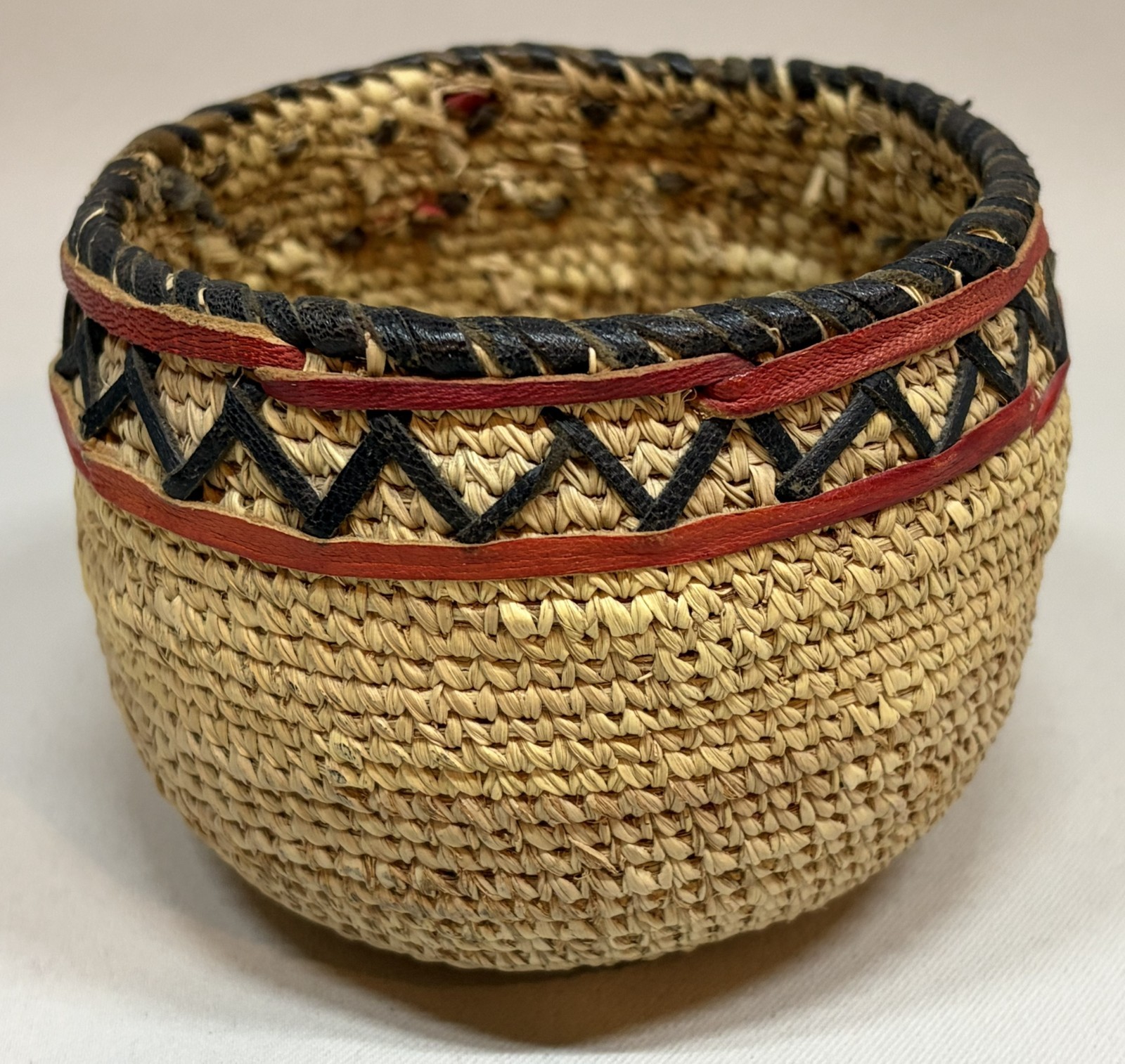Vintage Native American Style Hand Woven Coiled Basket Red Black Leather Rim Vintage Native American Style Hand Woven Coiled Basket Red Black Leather Rim