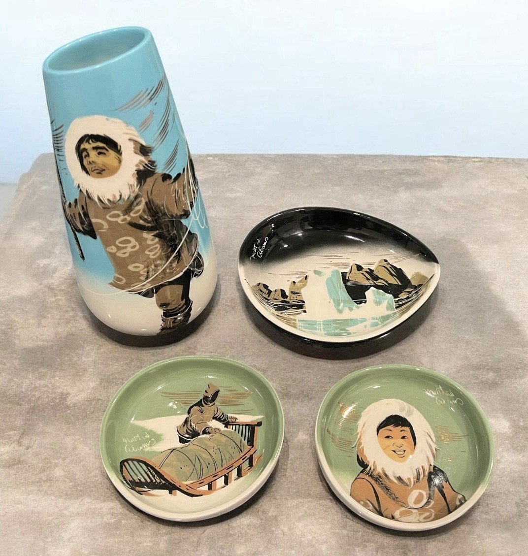 MCM 1950s/ 1960s Sascha Brastoff, Mathew Adams Alaskan Ceramic Collection. MCM 1950s/ 1960s Sascha Brastoff, Mathew Adams Alaskan Ceramic Collection.