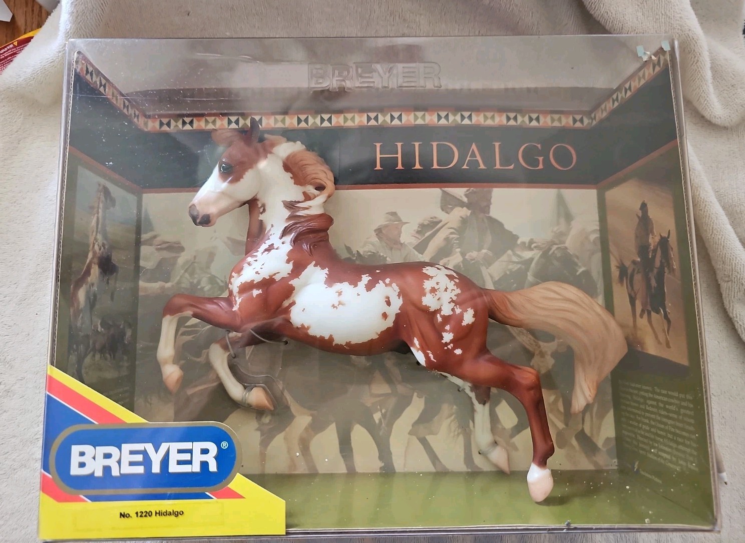 Breyer Silver Mold #574 Hidalgo Collection Model #1220 From 2004-2006 NIB Breyer Silver Mold #574 Hidalgo Collection Model #1220 From 2004-2006 NIB