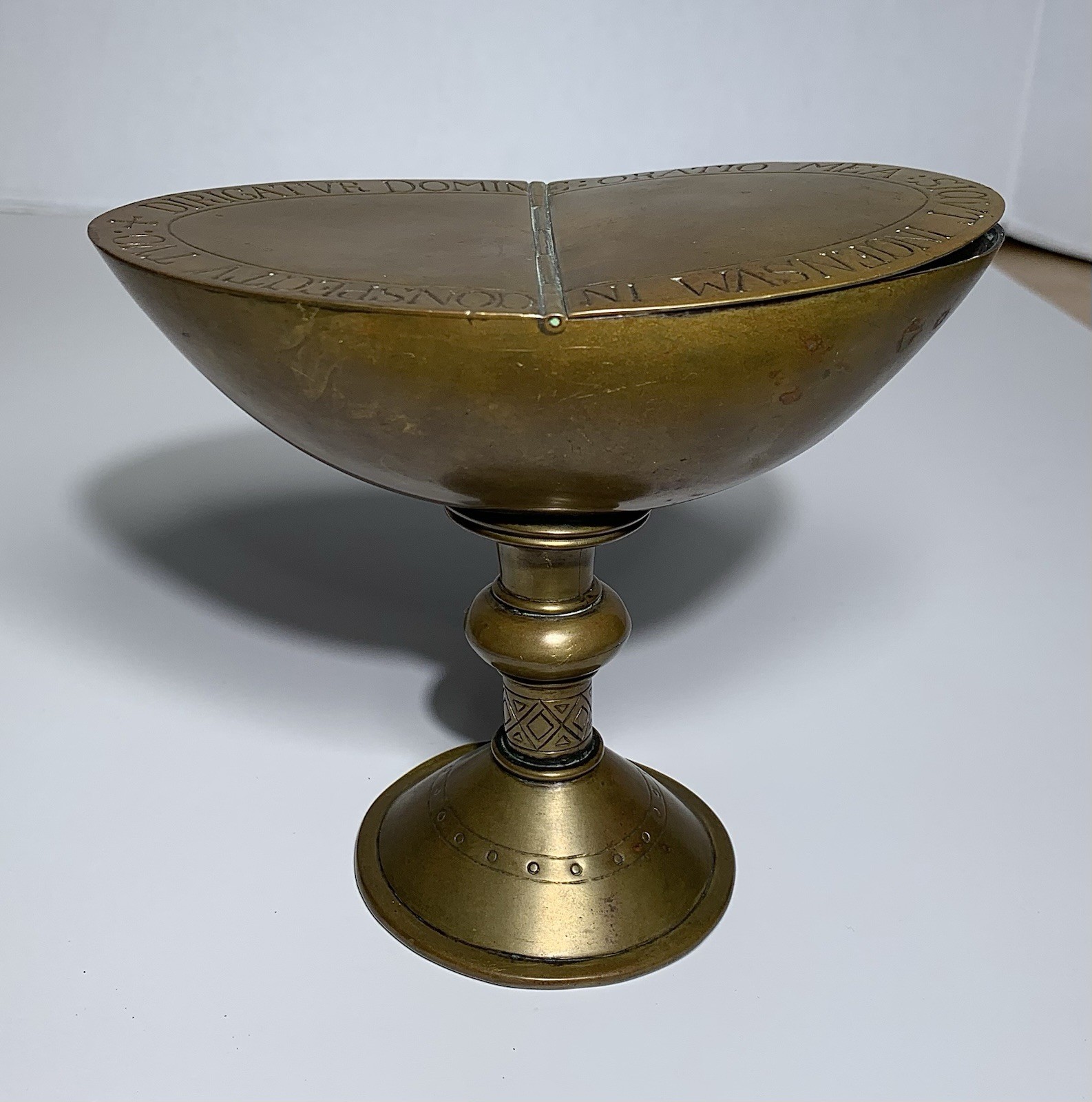 18th Century LATIN INSCRIBED BRASS INCENSE BOAT RELIGIOUS CATHOLIC 18th Century LATIN INSCRIBED BRASS INCENSE BOAT RELIGIOUS CATHOLIC