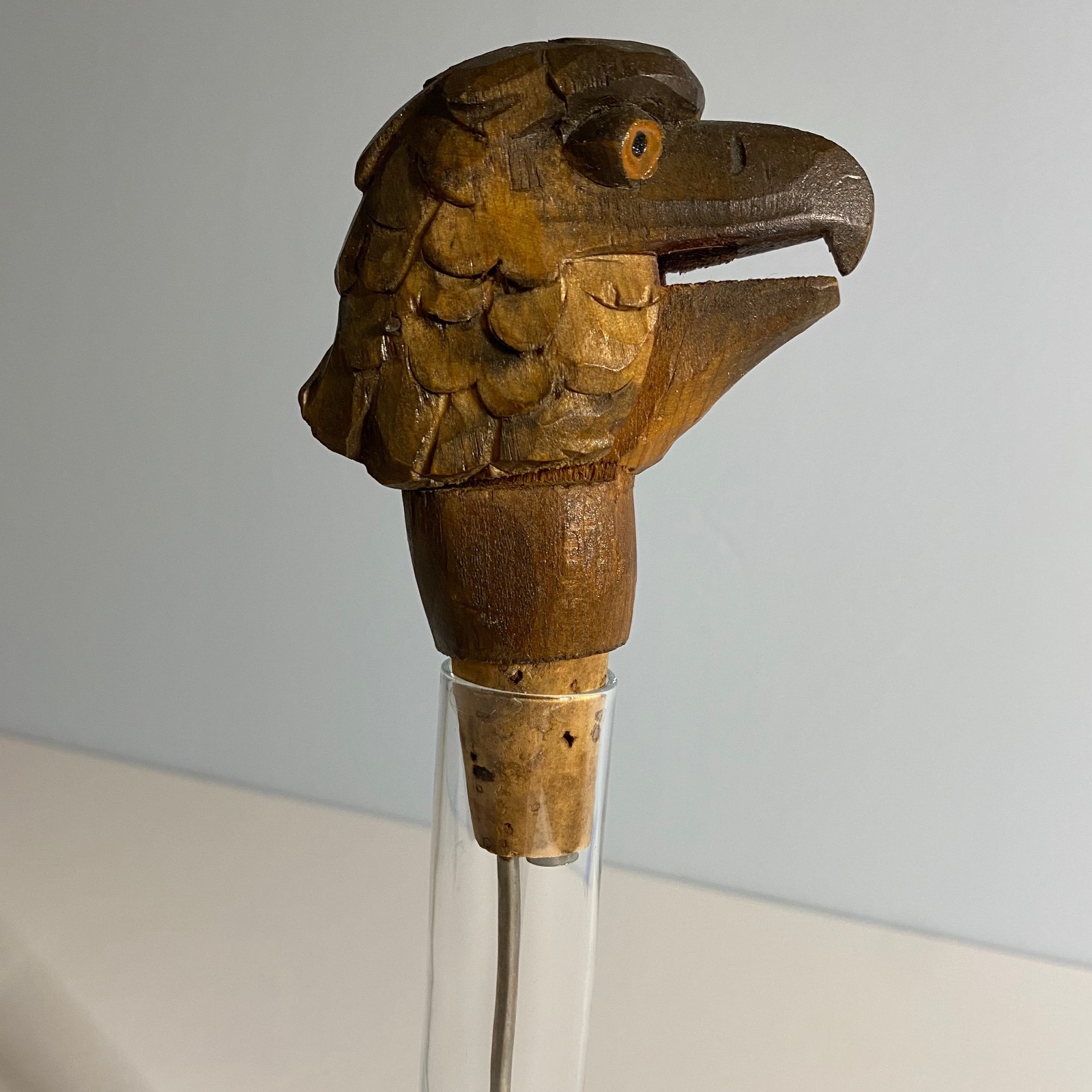 ANRI Eagle Mechanical Bottle Pourer Stopper, Made in Italy, Wood Hand-Carved ANRI Eagle Mechanical Bottle Pourer Stopper, Made in Italy, Wood Hand-Carved