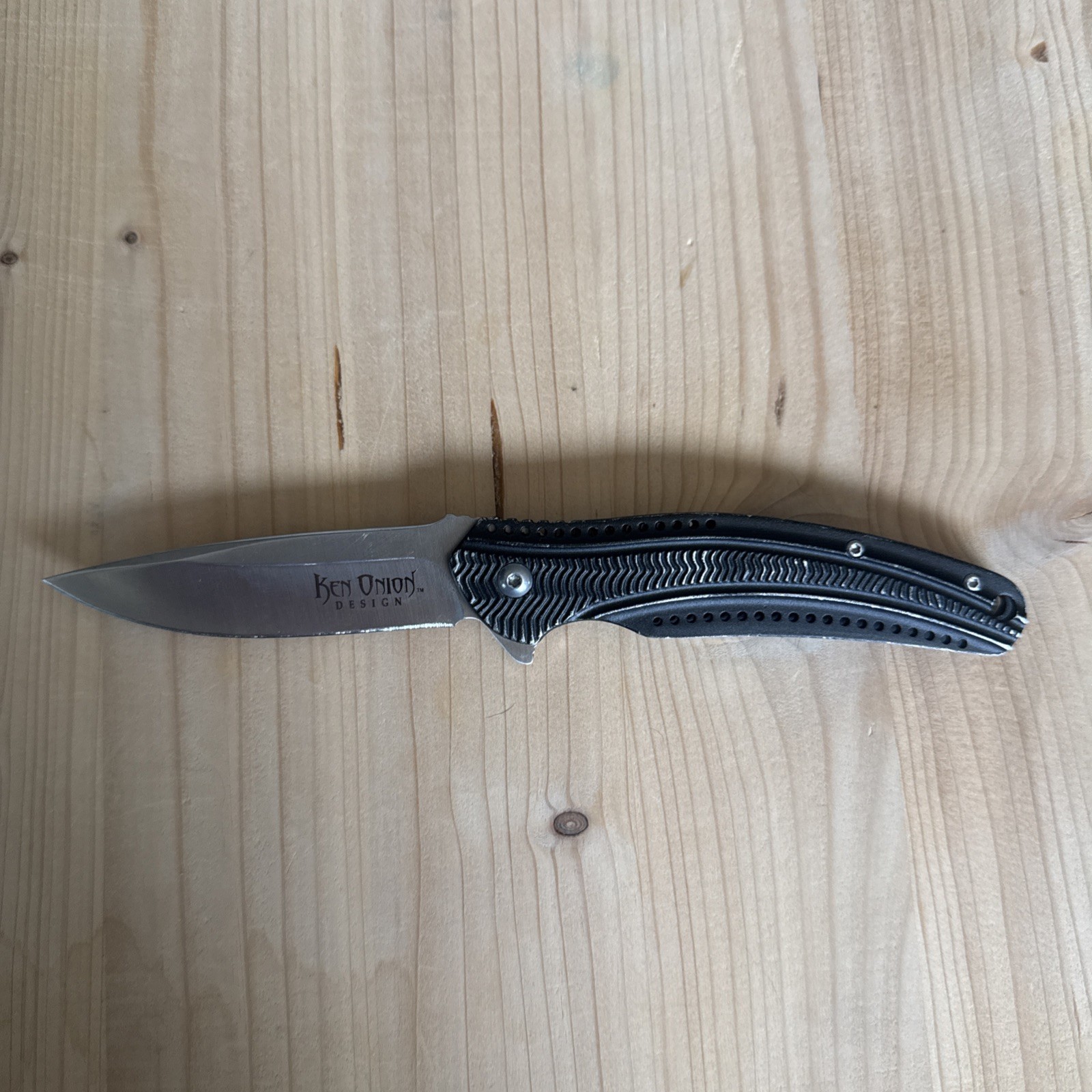 CRKT Ken Onion Aluminum Ripple K415KXP Lightweight Manual Folding Knife