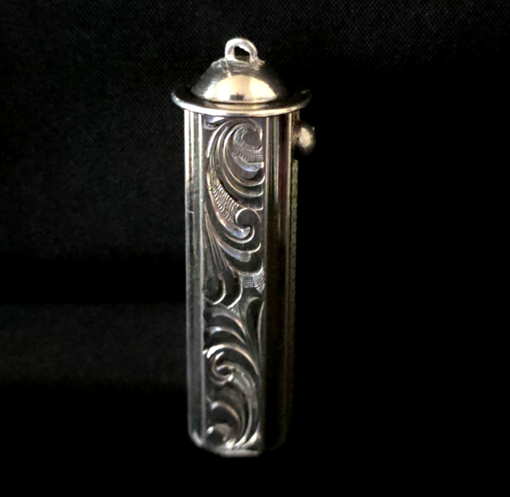 Vintage Antique Deco Lipstick Austrian Sterling Silver 900 Pendant 1920\'s LOVELY Vintage Antique Deco Lipstick Austrian Sterling Silver 900 Pendant 1920\'s LOVELY
