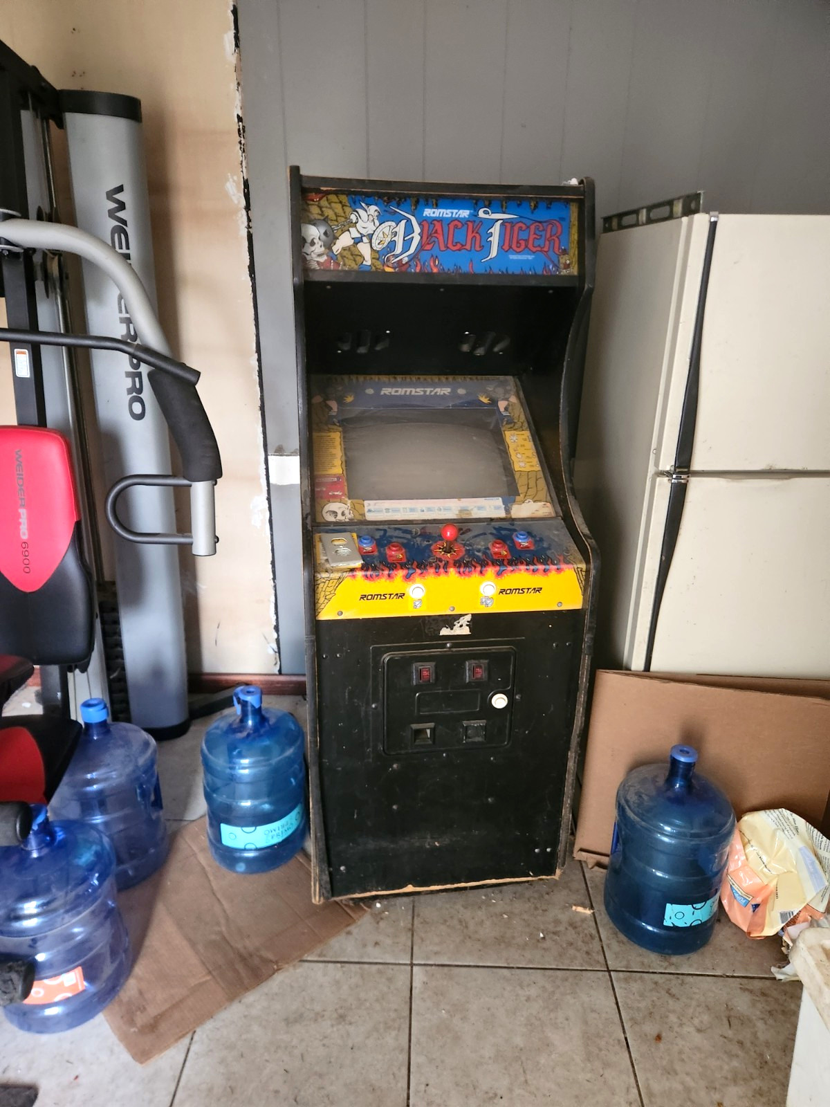 Romstar Black Tiger Vintage Upright Video Arcade Cabinet Machine