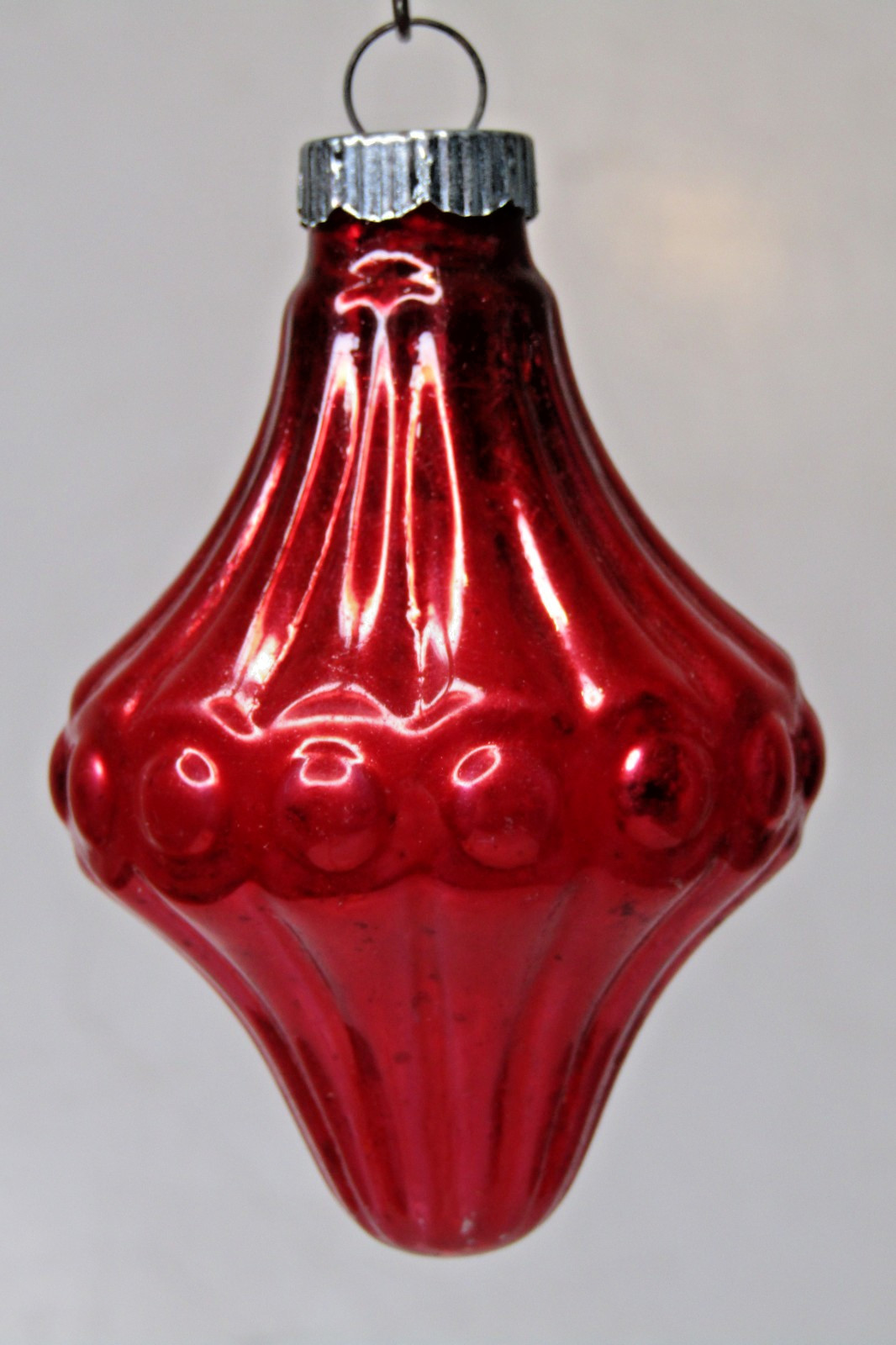 VTG Glass Chandelier Bumpy LANTERN Drop Christmas Ornament Shiny Brite RED