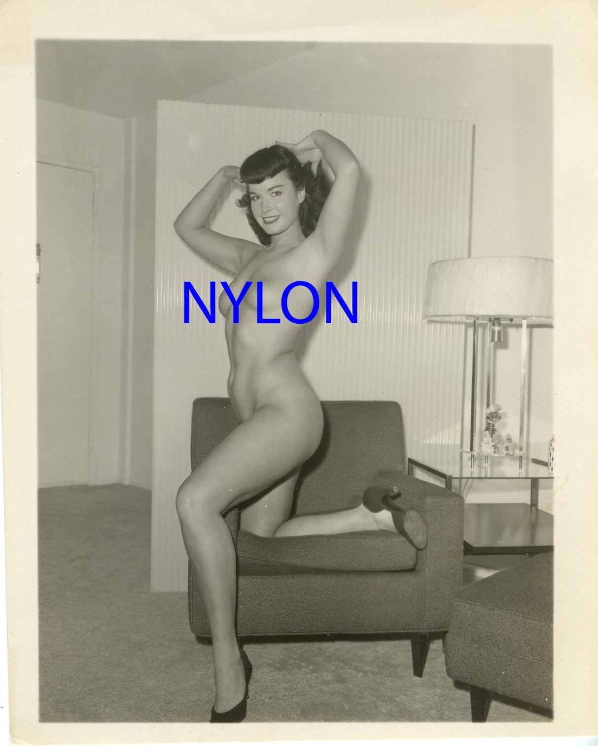 RARE BETTIE PAGE VINTAGE 1950's 4 x 5 PHOTOGRAPH RARE BETTIE PAGE VINTAGE 1950's 4 x 5 PHOTOGRAPH