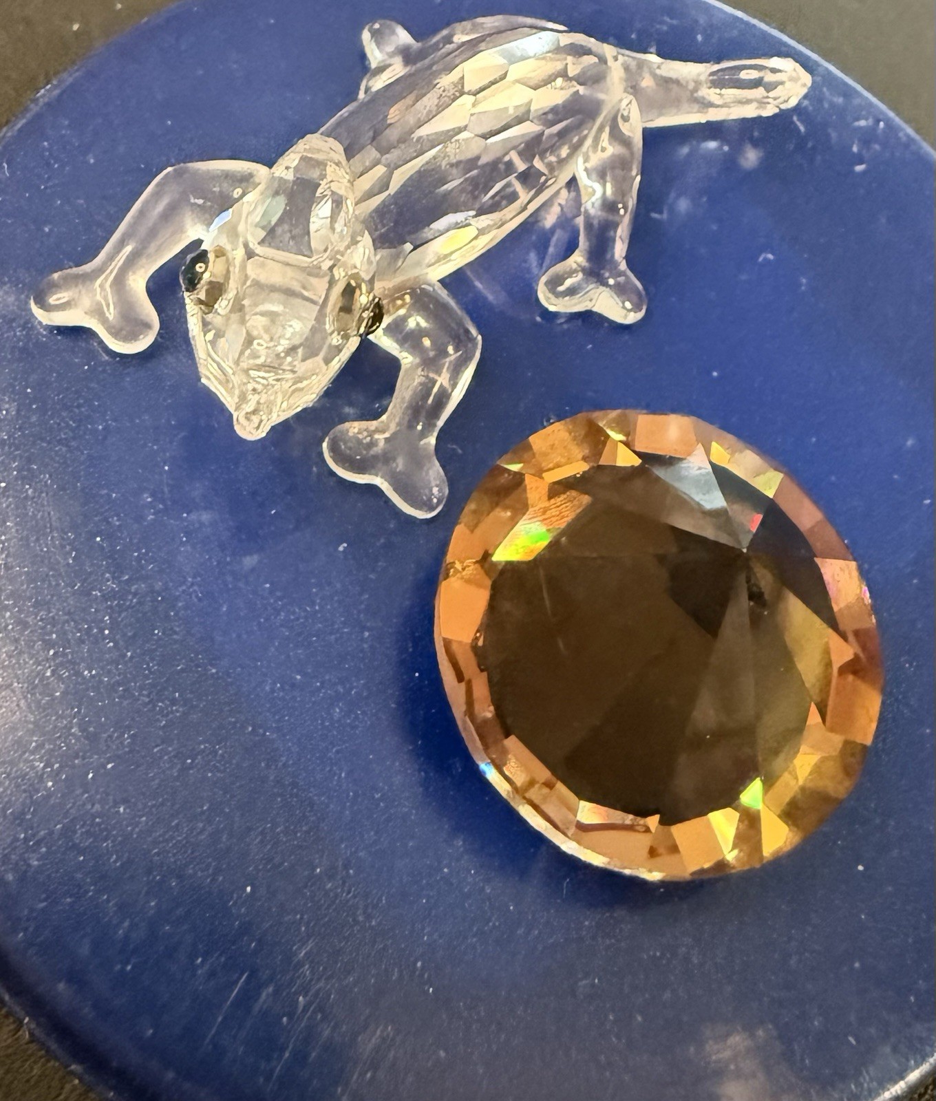 SWAROVSKI CHAMELEON (WITH COLOUR CRYSTAL CHATON) 291134