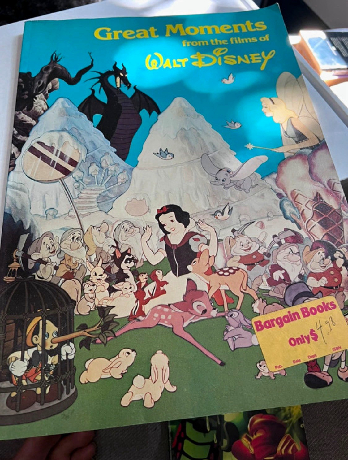 1981 Vintage Walt Disney “Great Moments From The Films Of Walt Disney” Book 