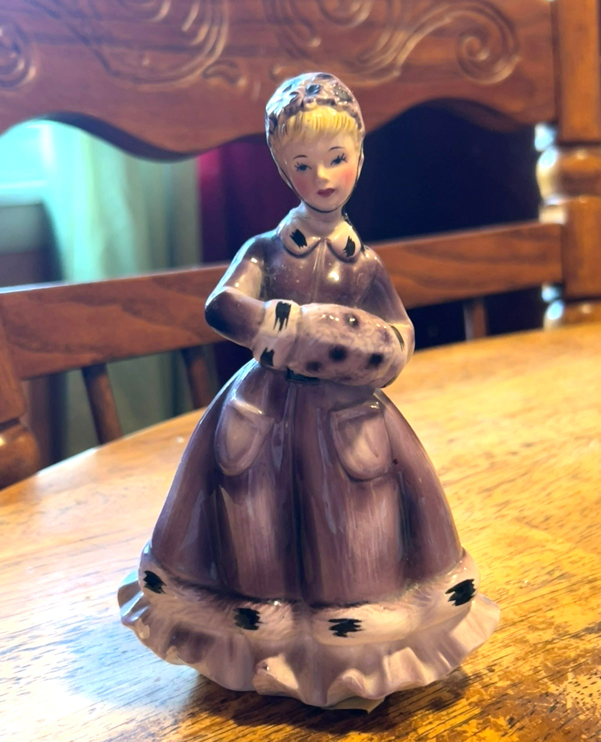 VTG Enesco Bouquet And Mink Girl Purple Lady Figurine  Rare