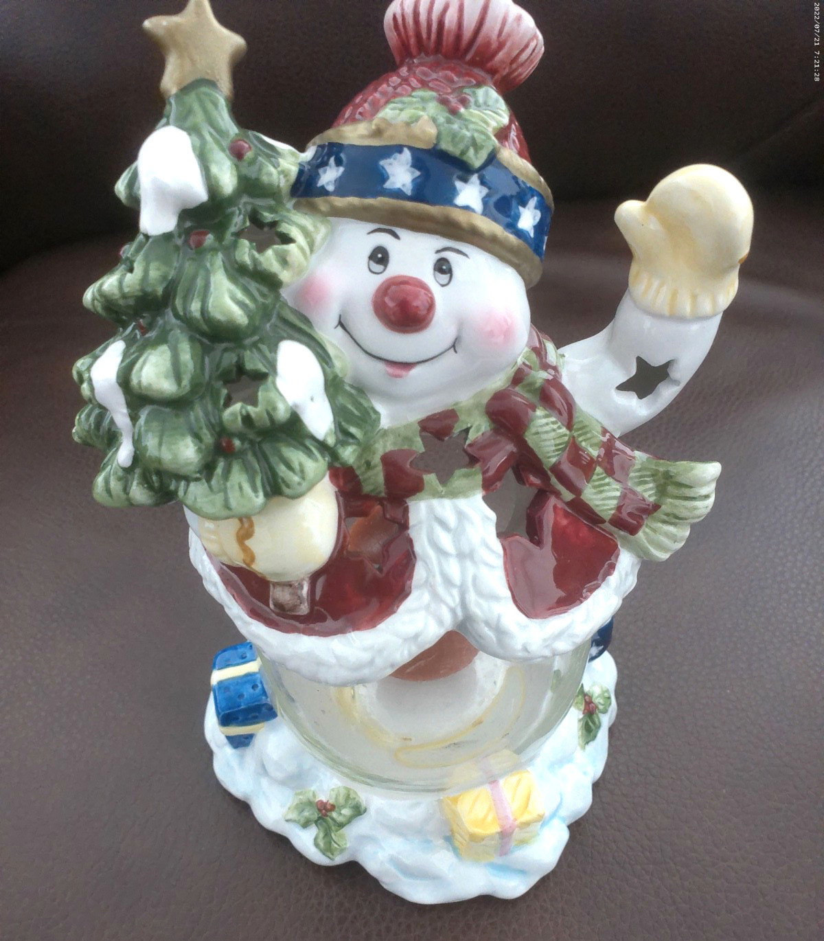 VINTAGE CERAMIC & GLASS SNOWMAN CANDLEHOLDER 7 3/8\
