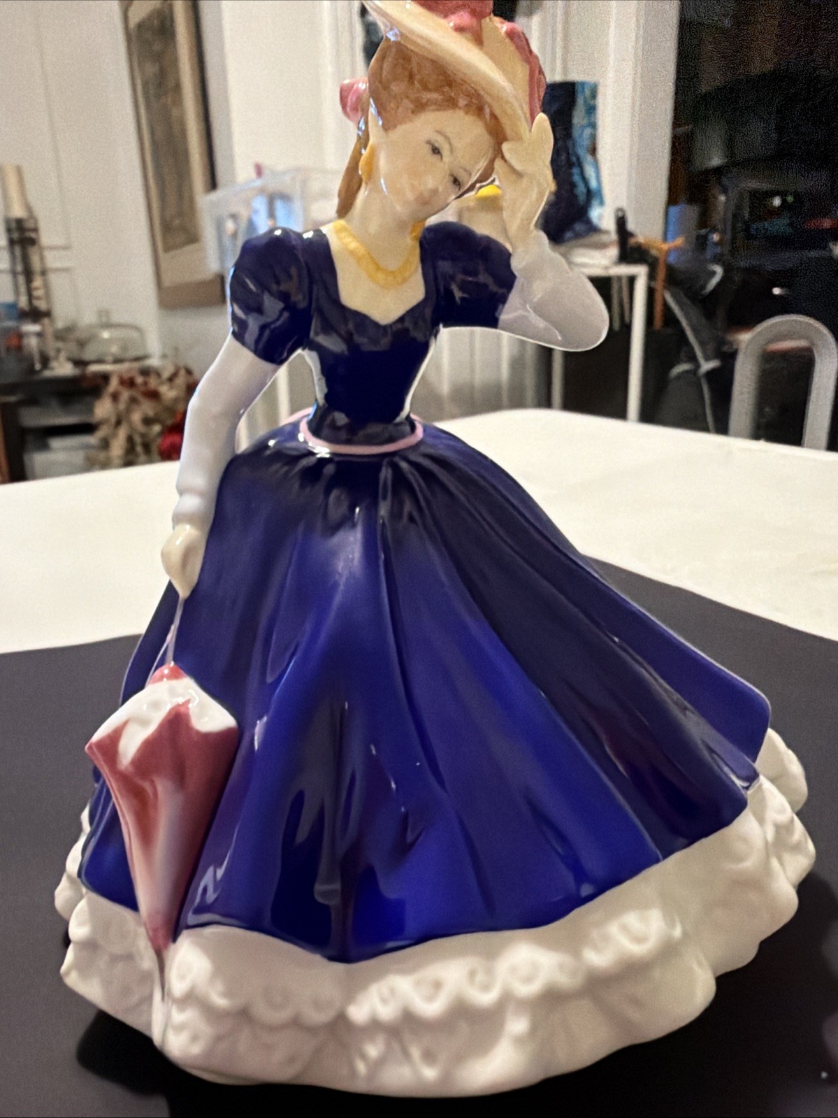 Royal Doulton Pretty Ladies HN4802 \