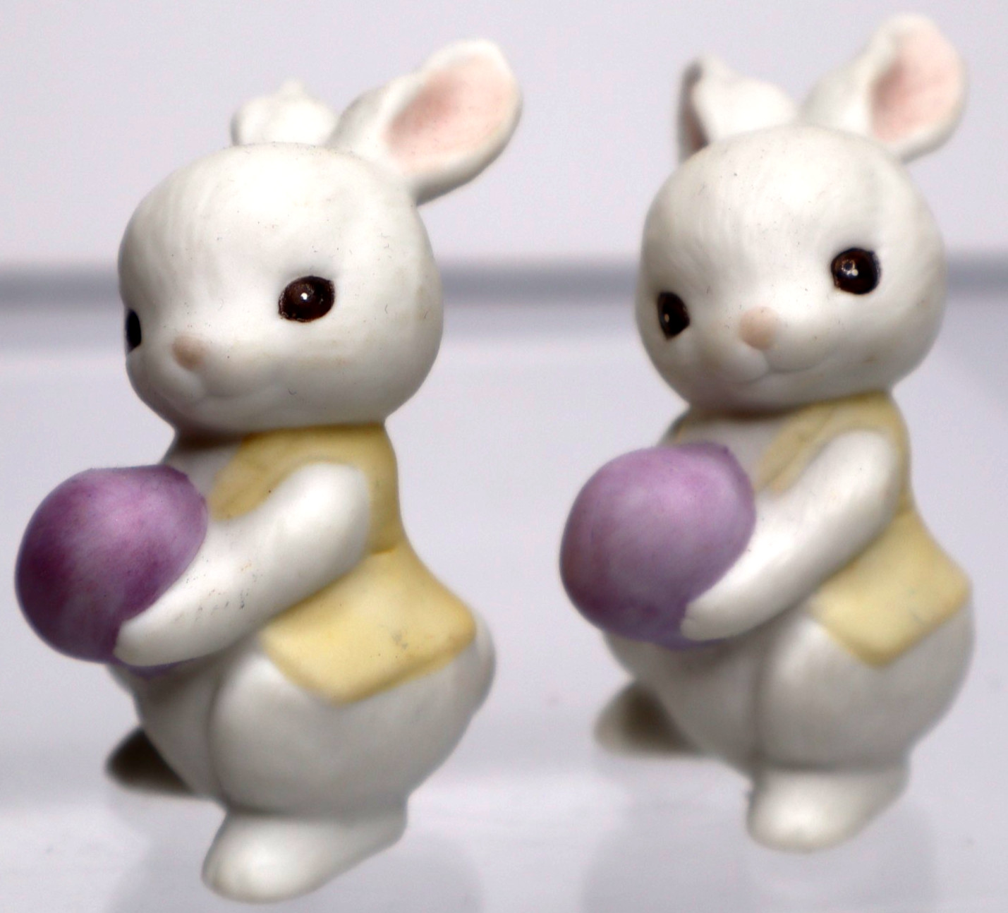 2 vintage Hallmark bisque porcelain Easter Bunny Rabbit figurines 2.5\