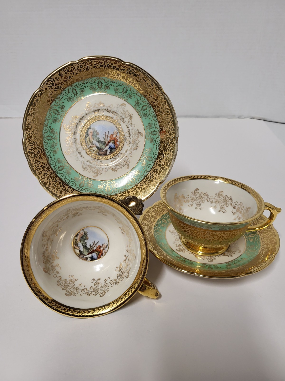 Pr Antique LeMieux China 24K Gold Encrusted Cups & Saucers Green Band Pattern Pr Antique LeMieux China 24K Gold Encrusted Cups & Saucers Green Band Pattern