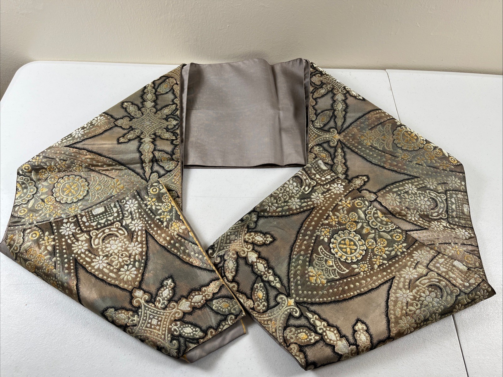 Japanese Obi Belt Grey/Silver/Gold Shimmery Thread Floral Design 160 Inches Long Japanese Obi Belt Grey/Silver/Gold Shimmery Thread Floral Design 160 Inches Long
