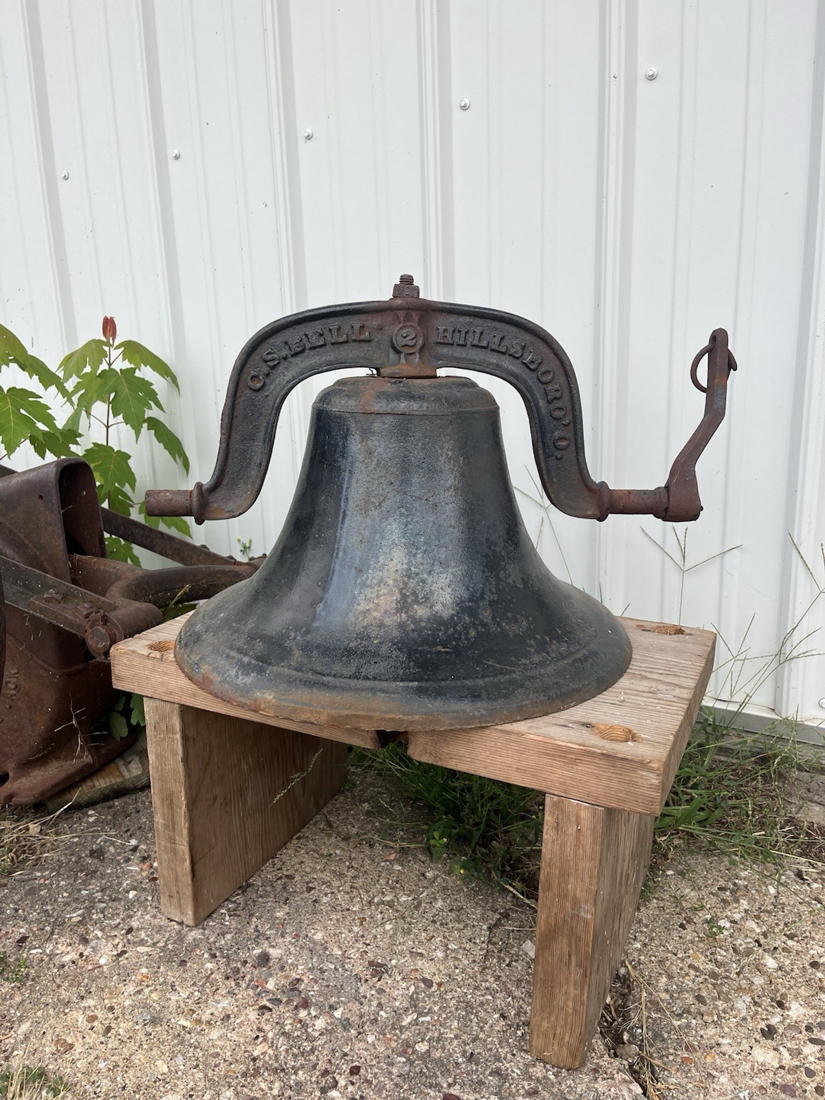 antique 16” CS BELL #2 HILLSBORO O dinner bell