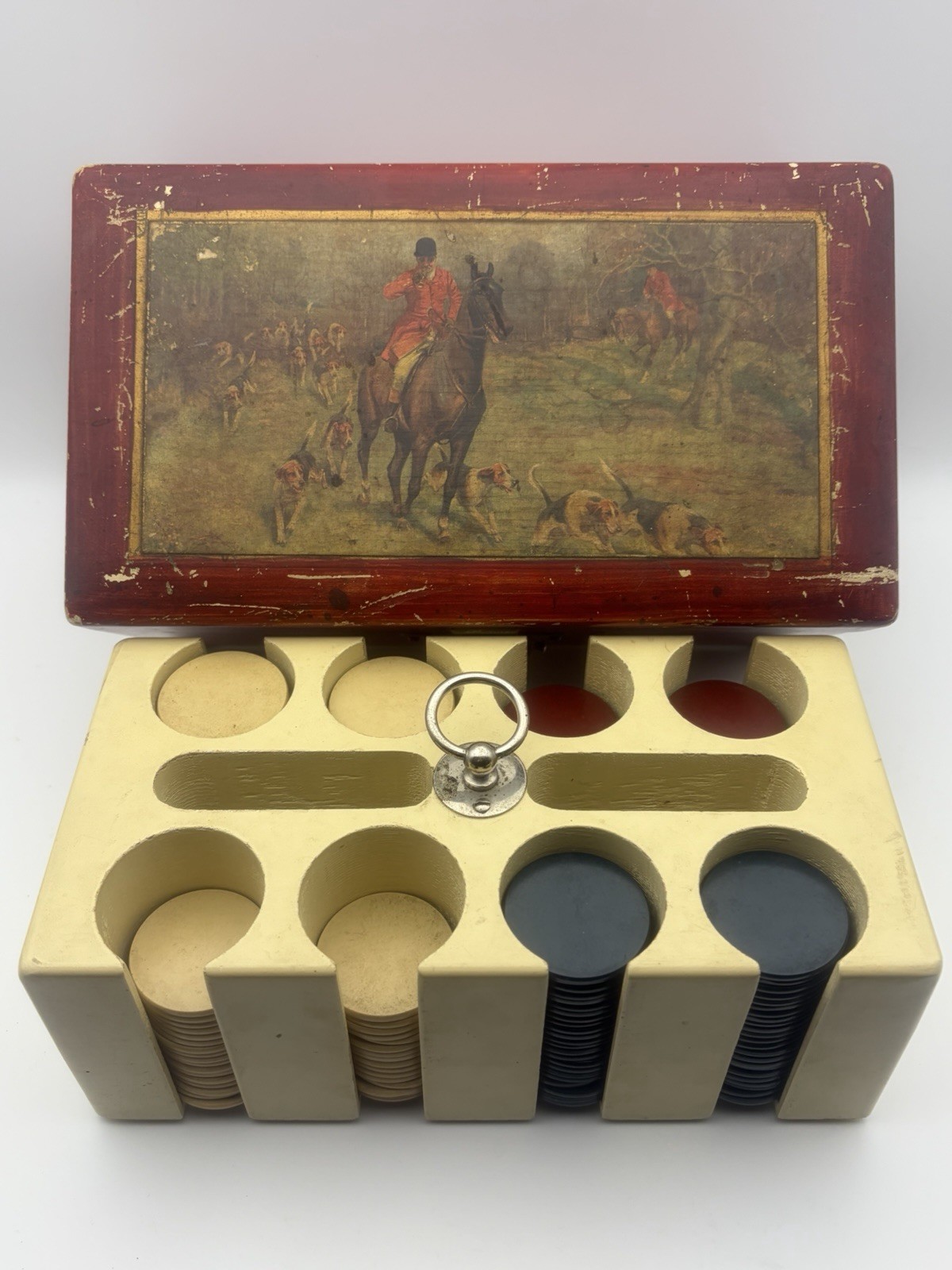 VINTAGE RED, BLUE & BUTTERSCOTCH BAKELITE POKER CHIPS IN WOODEN BOX OLD (RARE)