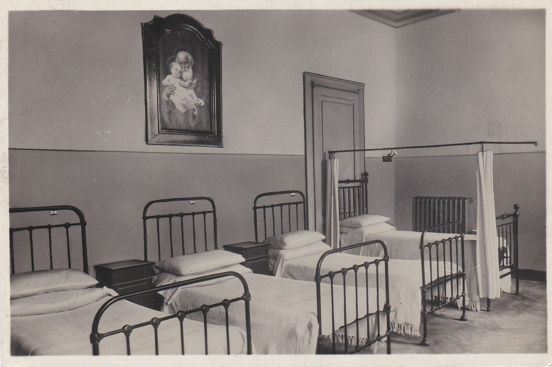 Novara - Ist. Sacro Cuore - Dormitorio S.Giuseppe - fp vg 1933