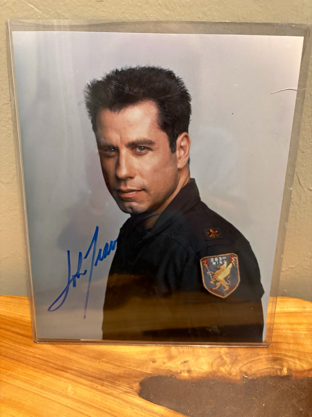 John Travolta Signed Original Autographed Photo, Celebrities, John Travolta Signed Original Autographed Photo, Celebrities,