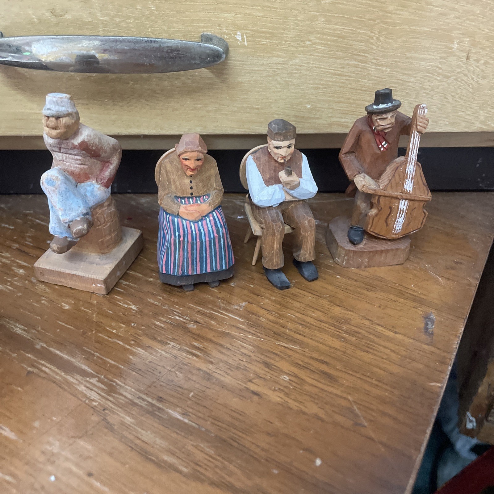 Vintage Swiss Huggler Wyss Lot Of 4 Hand Carved Figures Folk Art Vintage Swiss Huggler Wyss Lot Of 4 Hand Carved Figures Folk Art